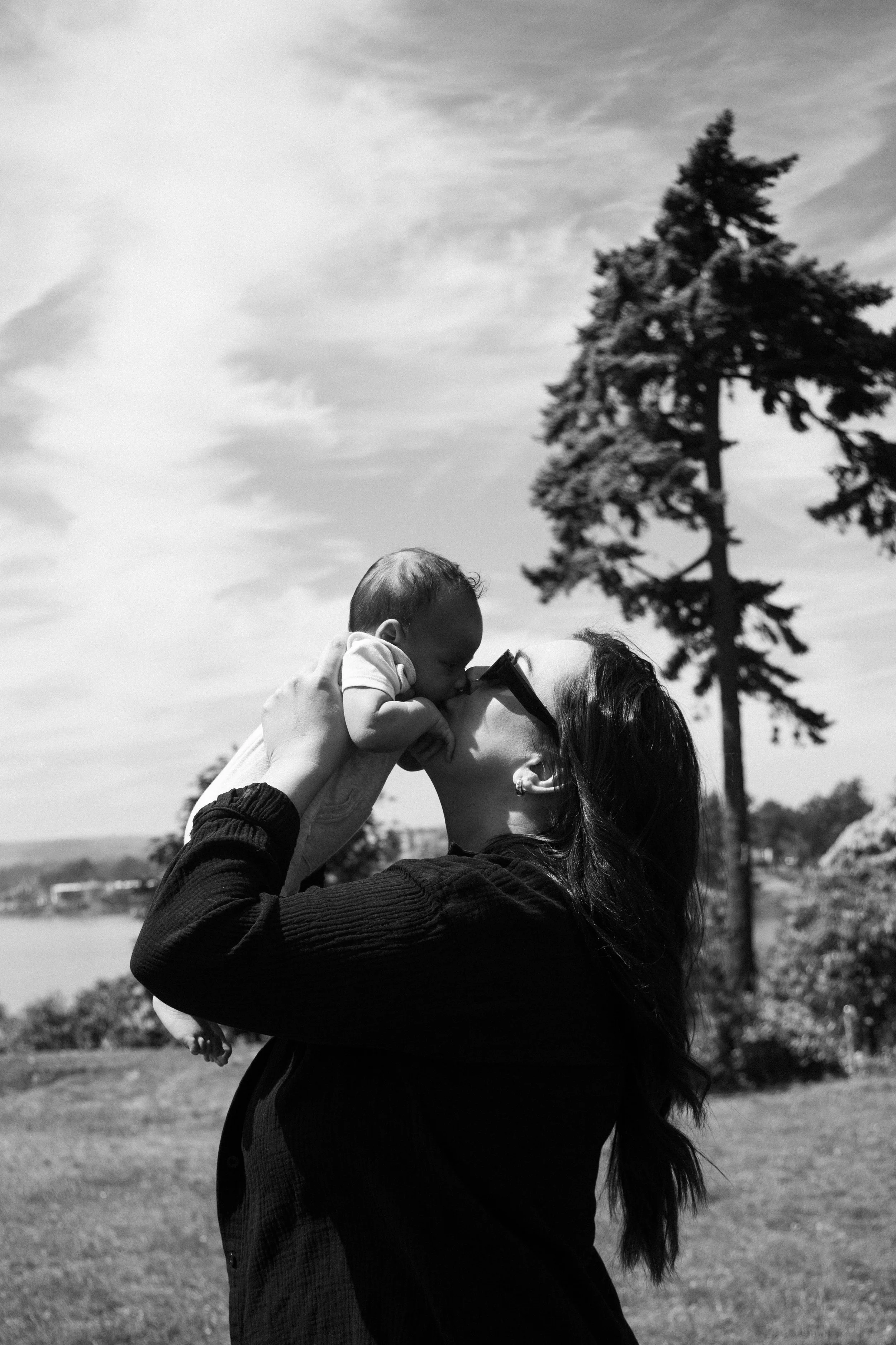 EMMAFENSKEPHOTOGRAPHY-Summer2025-6995.jpg