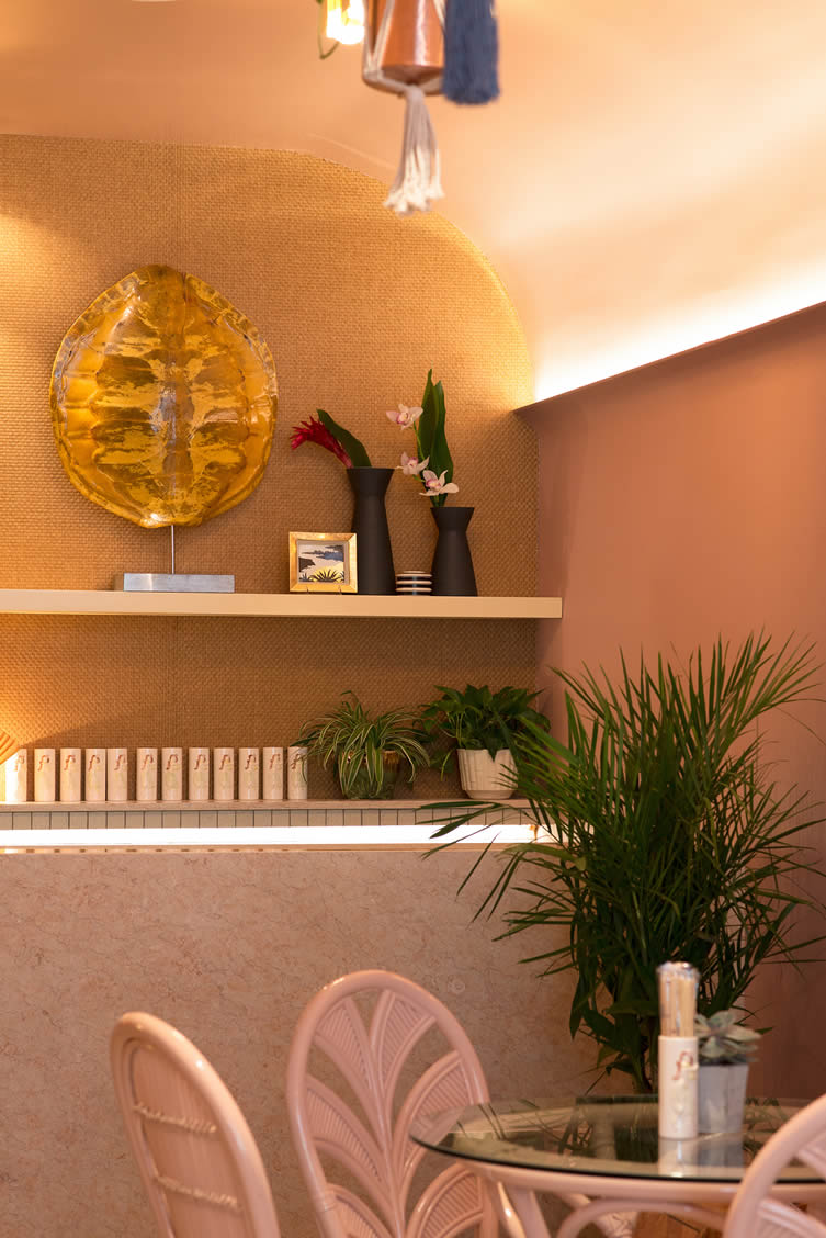   DATE:  2017  PHOTO:  ELLIOT LÉGARÉ  LOCATION:    1190 ST CATHERINE ST E, MONTREAL, 