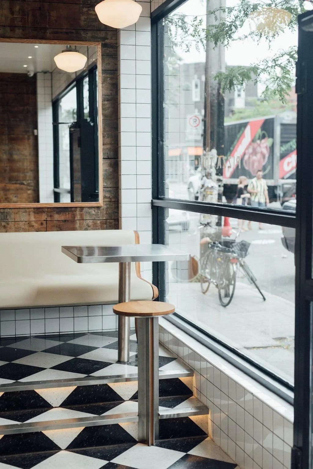 pizza-toni-mile-end-24.jpg