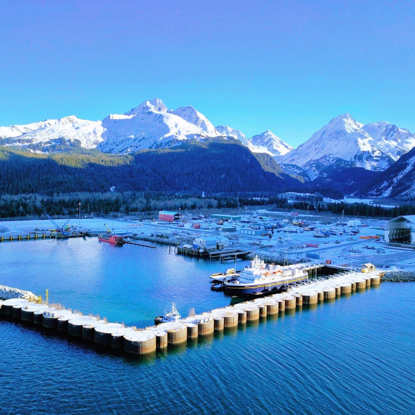 We are excited to announce our new seafood processing facility in Seward, Alaska! We are NOW HIRING for General Labor for the 2022 season which will run from Mid-March through the end of October. This is a thrilling opportunity to live in a beautiful