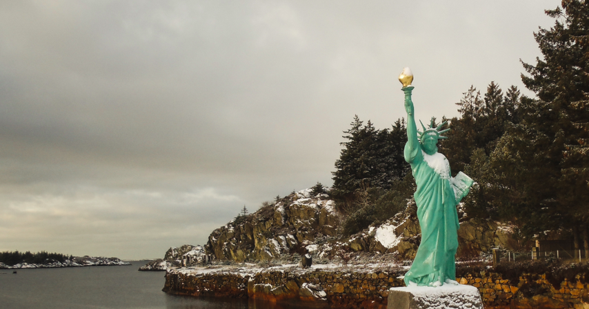 Reproduction de la statue de la Liberté - Visnes, Norvège source : www.meganstarr.com
