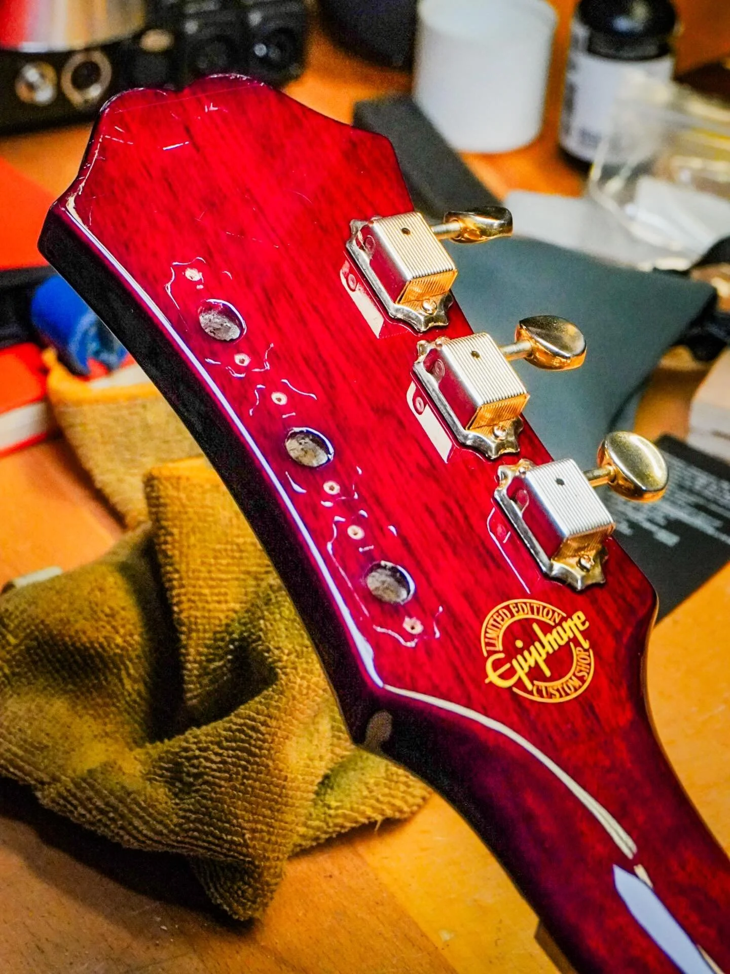 Giving this Epiphone Riviera P93 a damn good clean and a setup after a friend of mine picked it up from Facebook market place recently! Dirty doesn&rsquo;t begging to describe it. Working from the head down to bring it back to life! #epiphone #epipho