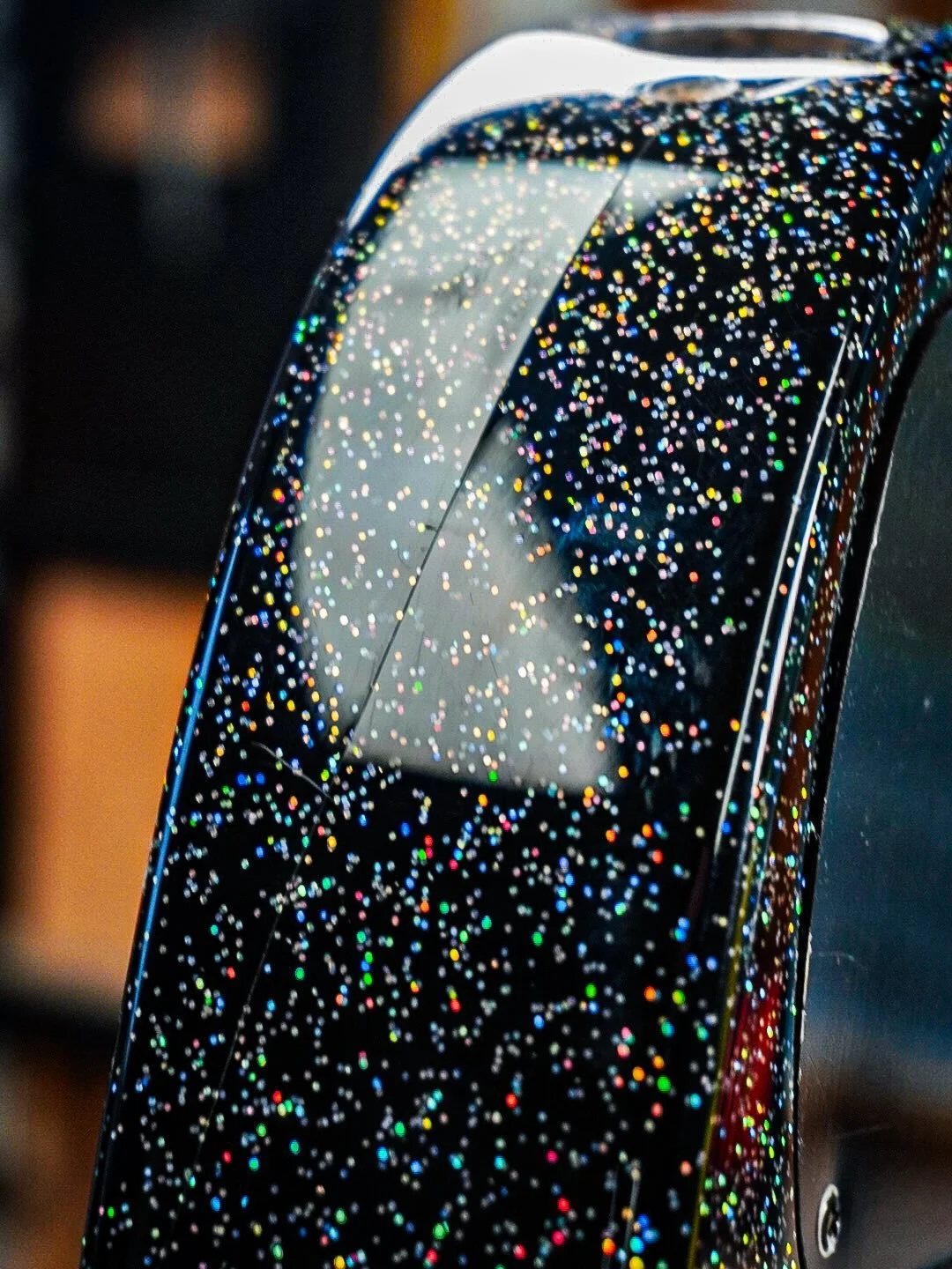 This really lovely Manson guitar was left in a cold room and unfortunately suffered a few large cracks in the lacquer. One right down the centre of the back of the guitar, one near the heel joint and this one by the jack socket.
I&rsquo;ve managed to