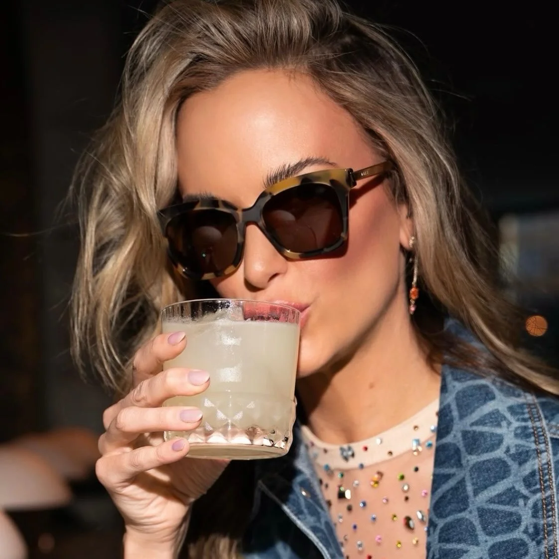 Eye contact optional. DM us for our details on our Black Friday sale ✨

@diffeyewear