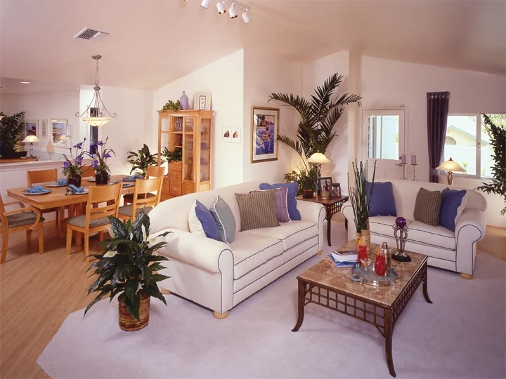 Highpointe - Minuet Interior.JPG