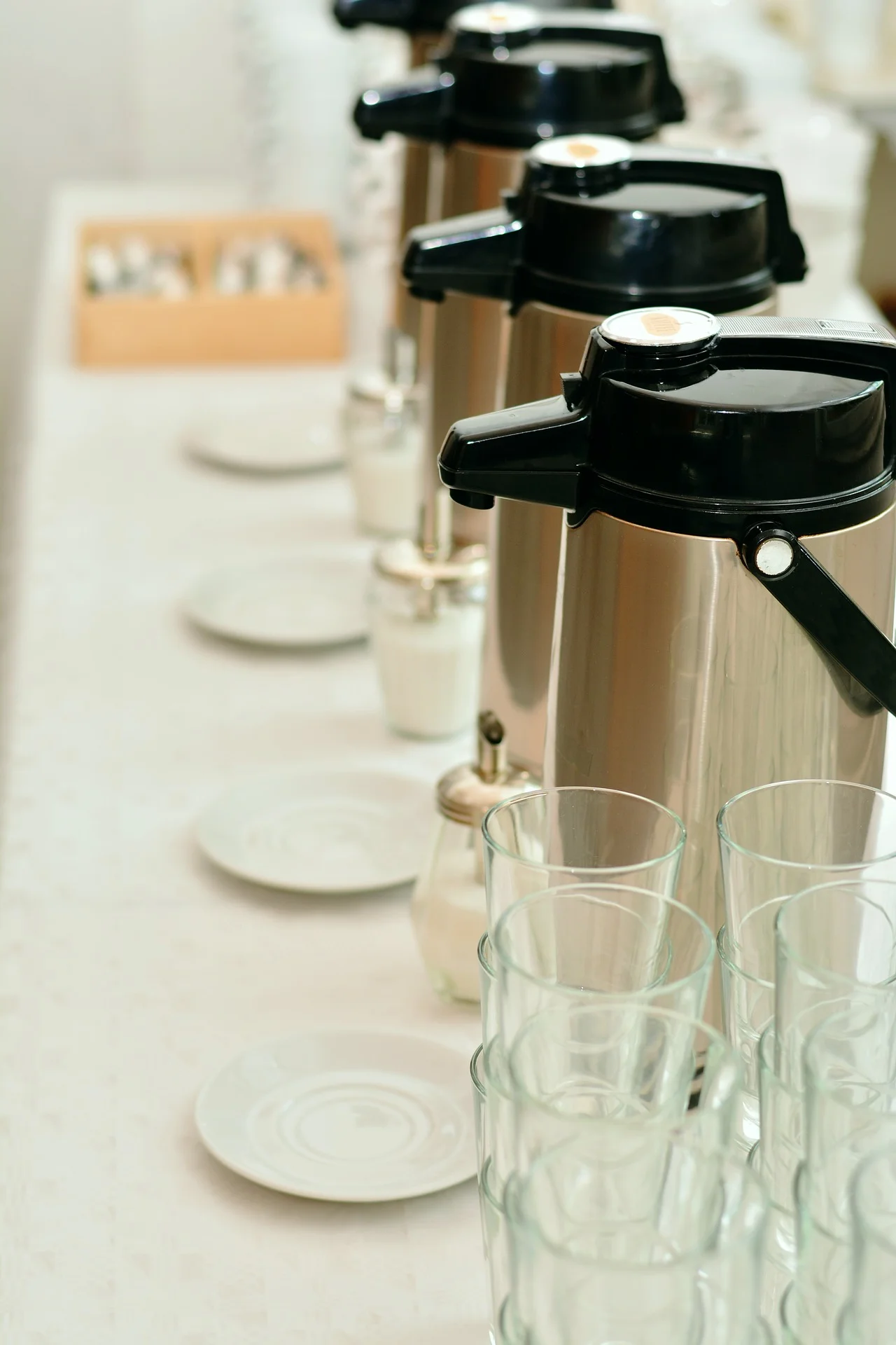 coffee-dispenser-3315998_1920.jpg