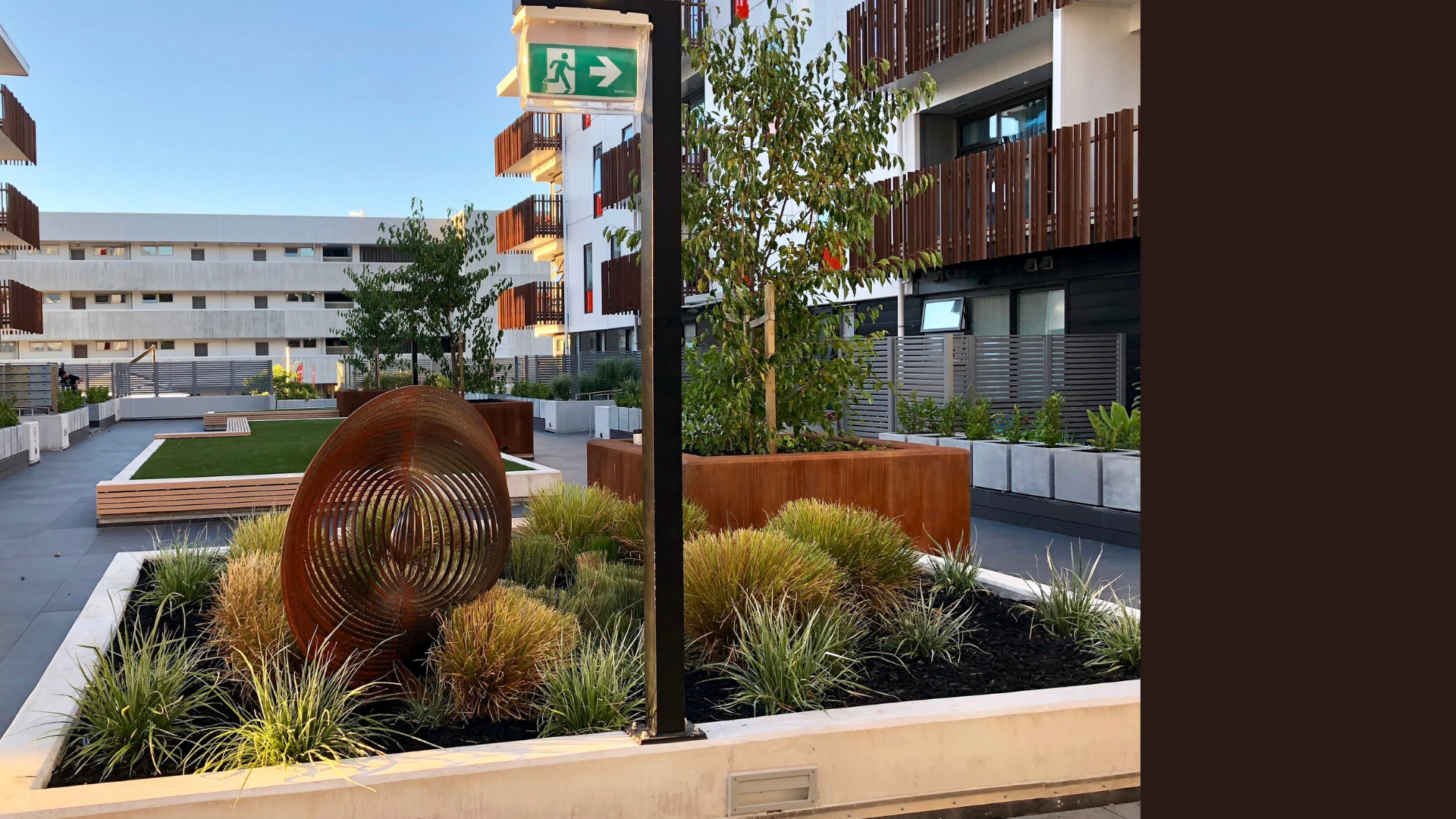 Commercial garden maintenance.png