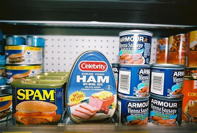 celebrity SPAM &mdash;&mdash;&mdash;&mdash;&mdash;&mdash;&mdash;&mdash;&mdash;&mdash;&mdash;
#whatdoesthismean #sanfrancisco #streetphotography #35mm #localartist #spambam #nothx