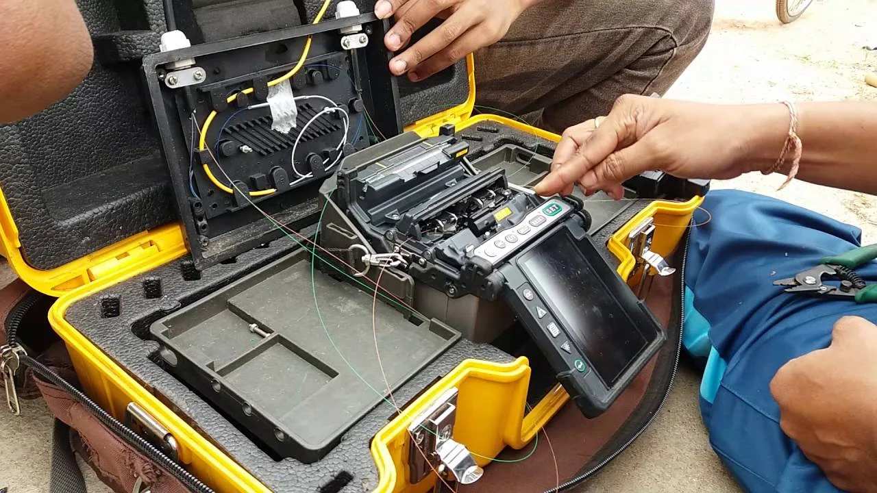 Fiber Optic Splicing