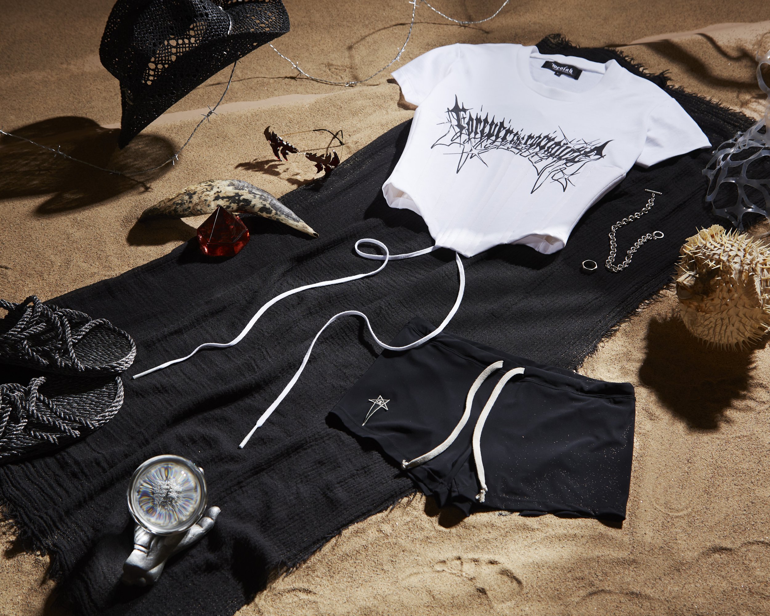 Goth_Beach_best.jpg