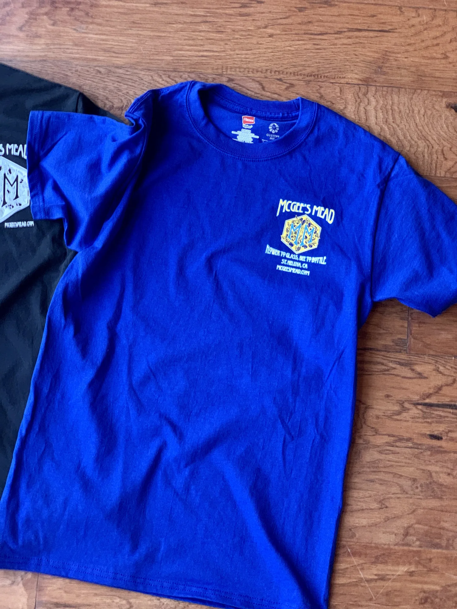 blue graphic tees