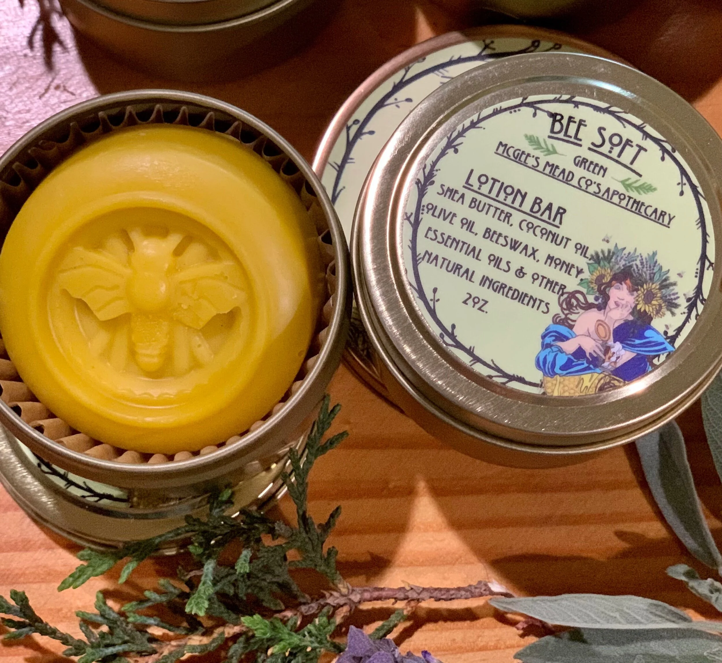 CEB42DED-0F74-4D09-A1DC-DDD65BE0A35B