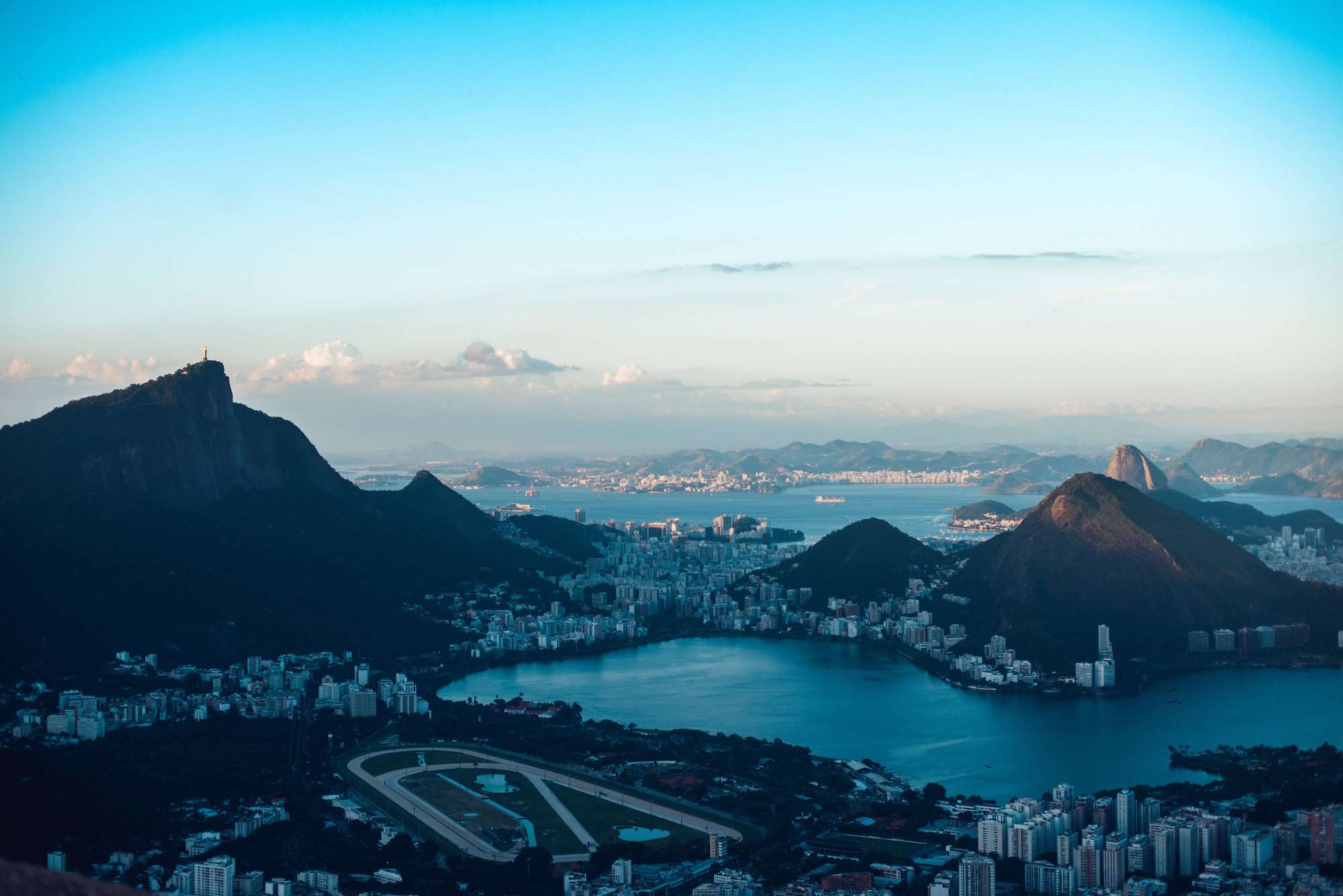 shot-by-cerqueira-737354-unsplash (1).jpg