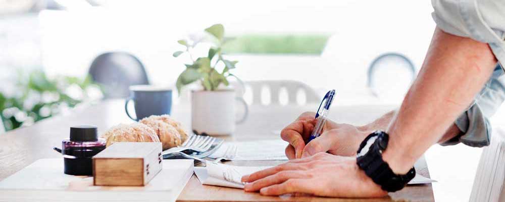 hands-writing-rawpixel-192251-unsplash.jpg