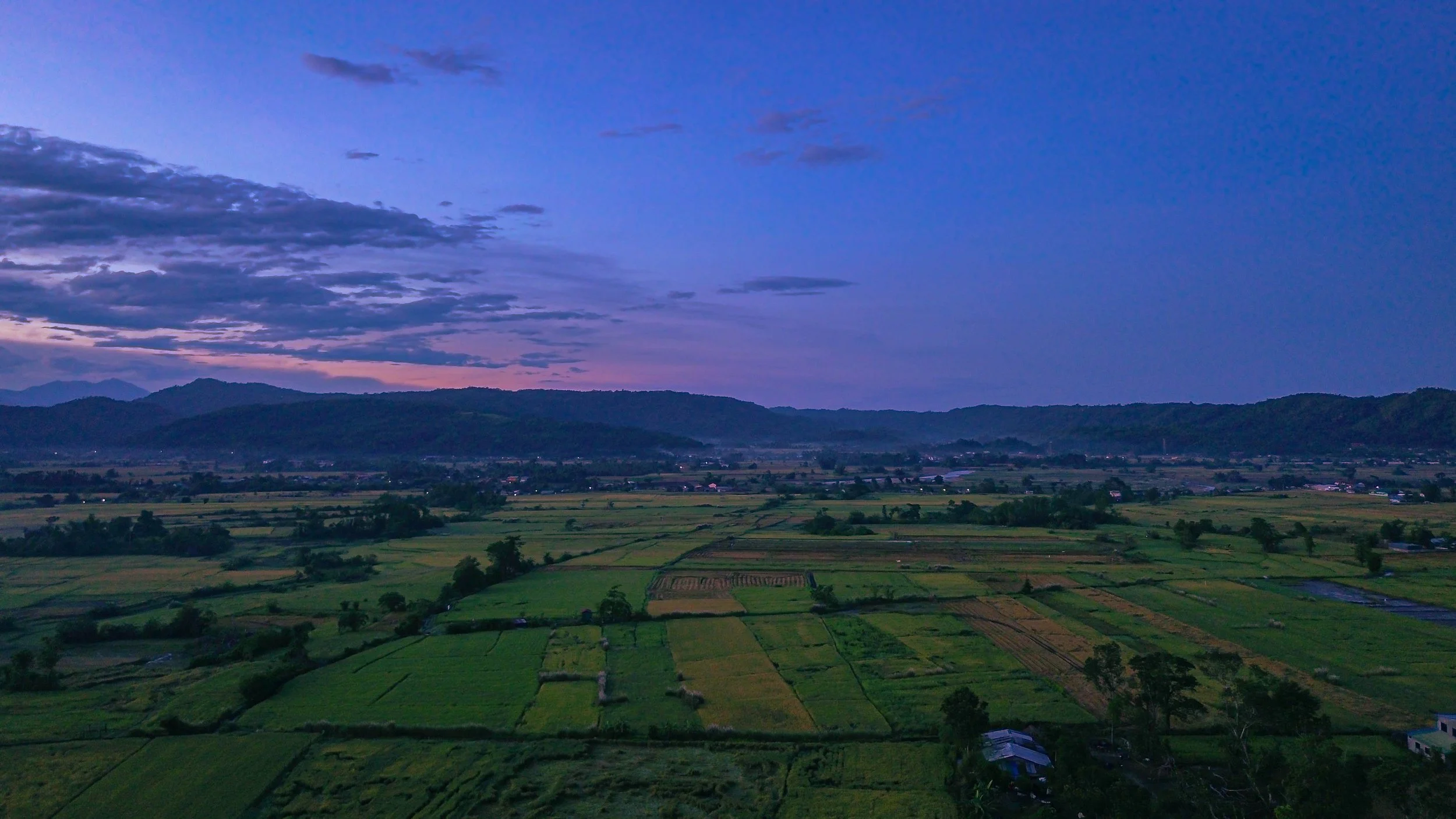 Coming Home: My Thoughts On Seeing Family and Friends in the Philippines