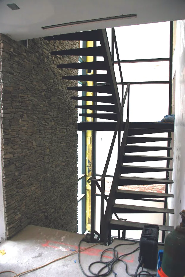 Crosstree Stair_02.JPG