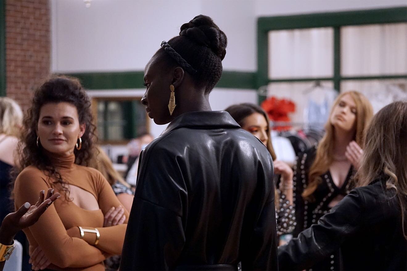Take a look at some behind the scenes action shots from TCFW21! 
.
.
.
@stefaneemota