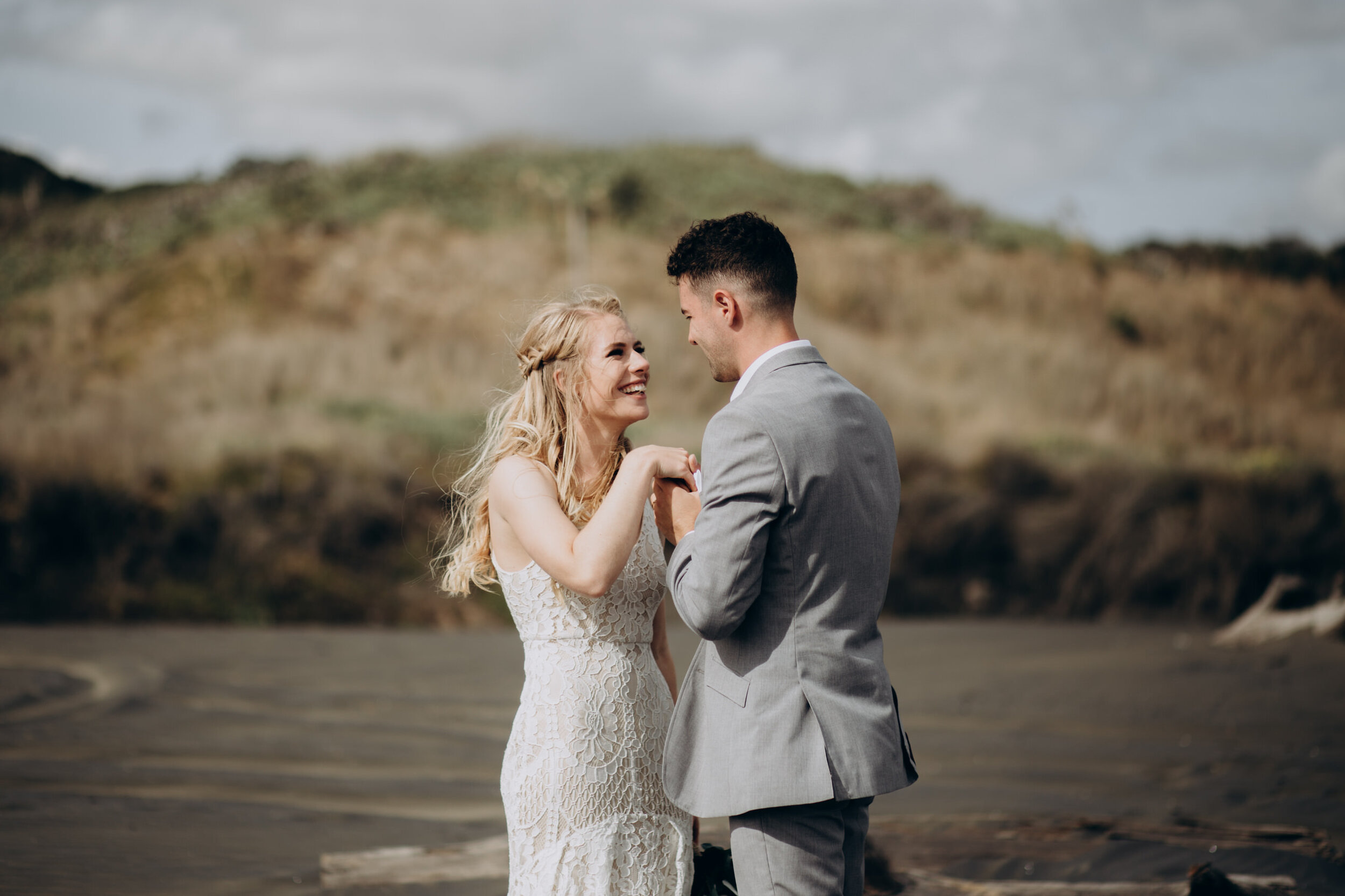 The barn Waimauku Muriwai Beach wedding photos 49.jpg