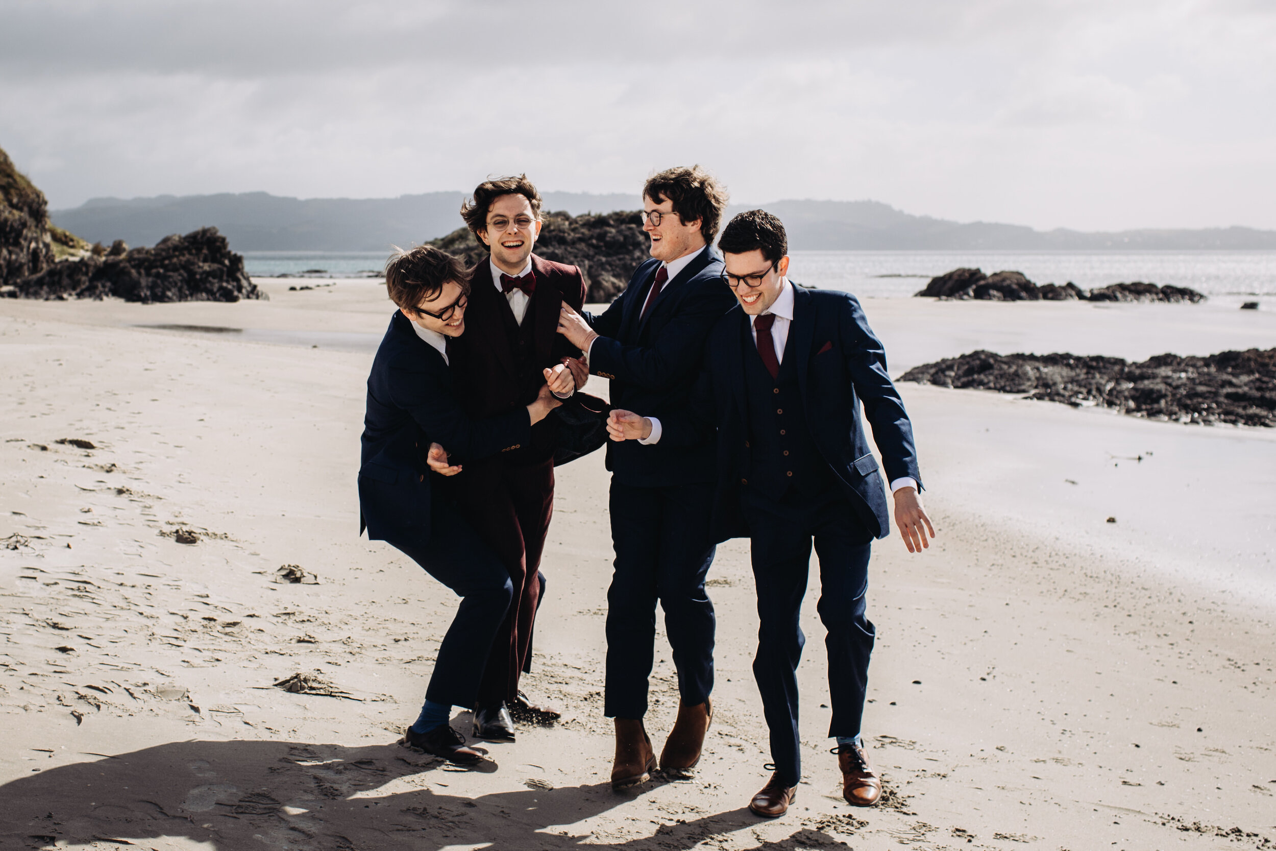 Tawharanui lodge | Auckland wedding photographer | New Zealand wedding packages | New Zealand Elopement | Anchor Bay beach wedding photo 