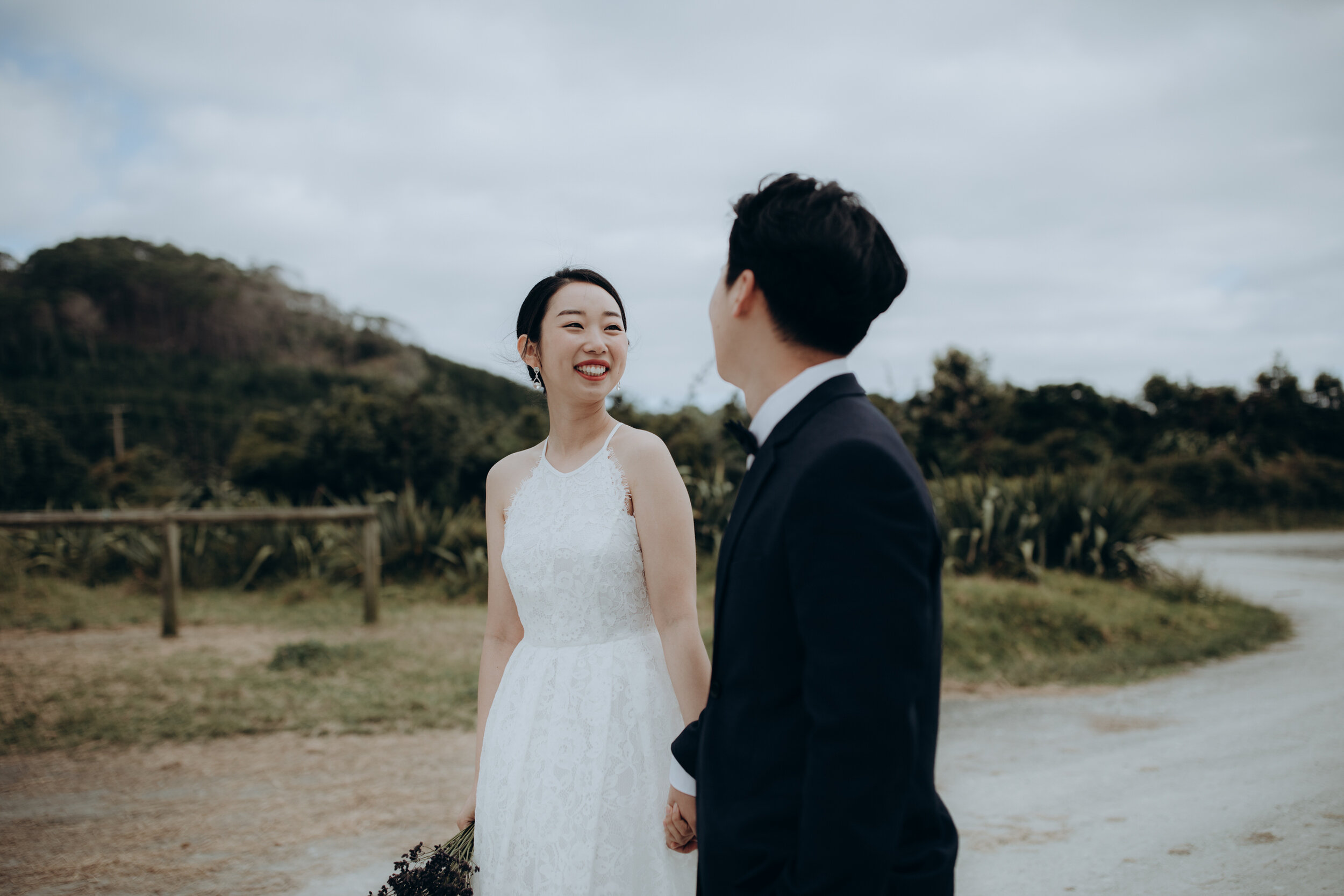 Auckland wedding photographer | New Zealand wedding packages | Auckland photography | Piha wedding | Indian wedding photographer Auckland | small intimate wedding | Micro wedding