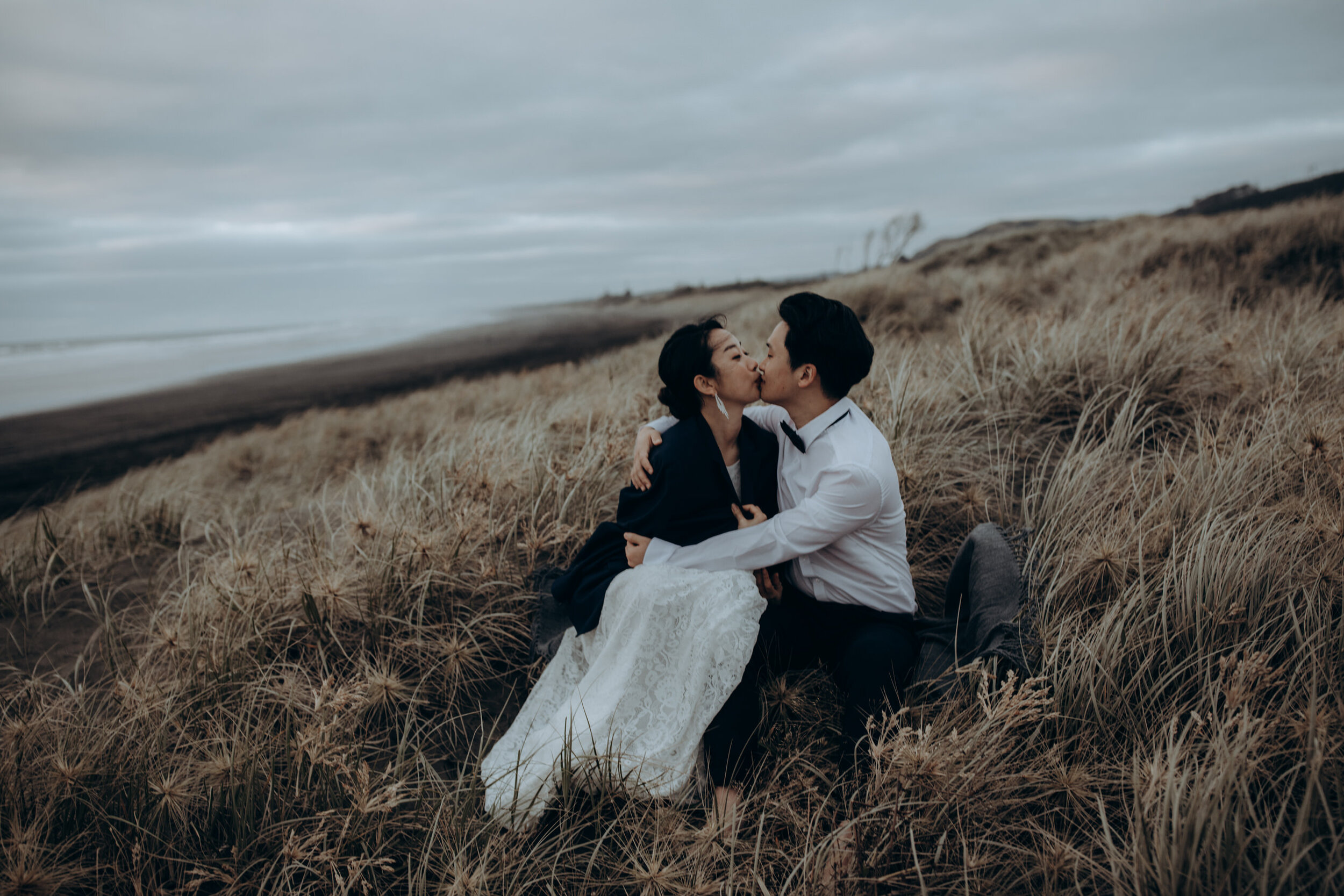 Muriwai beach | Auckland wedding photographer | New Zealand wedding packages | Auckland photography | Piha wedding | Indian wedding photographer Auckland | small intimate wedding | Micro wedding