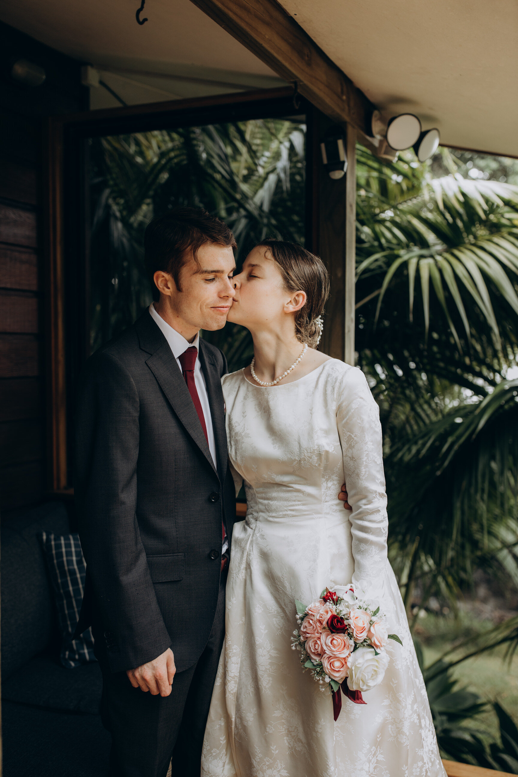 Catholic church wedding auckland wedding photographer 66.jpg