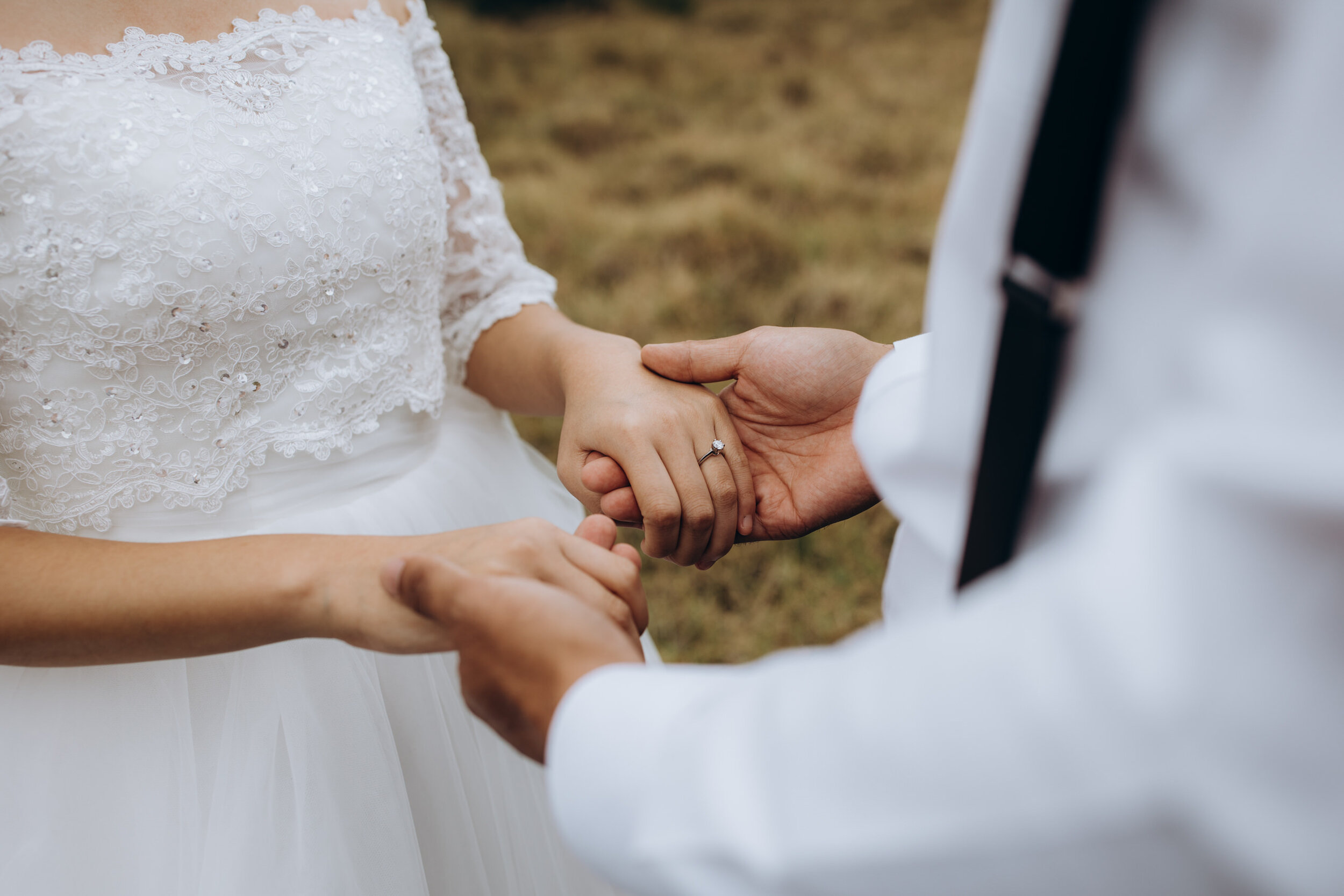 Wedding Ring | Auckland Wedding | Muriwai forest wedding photos 
