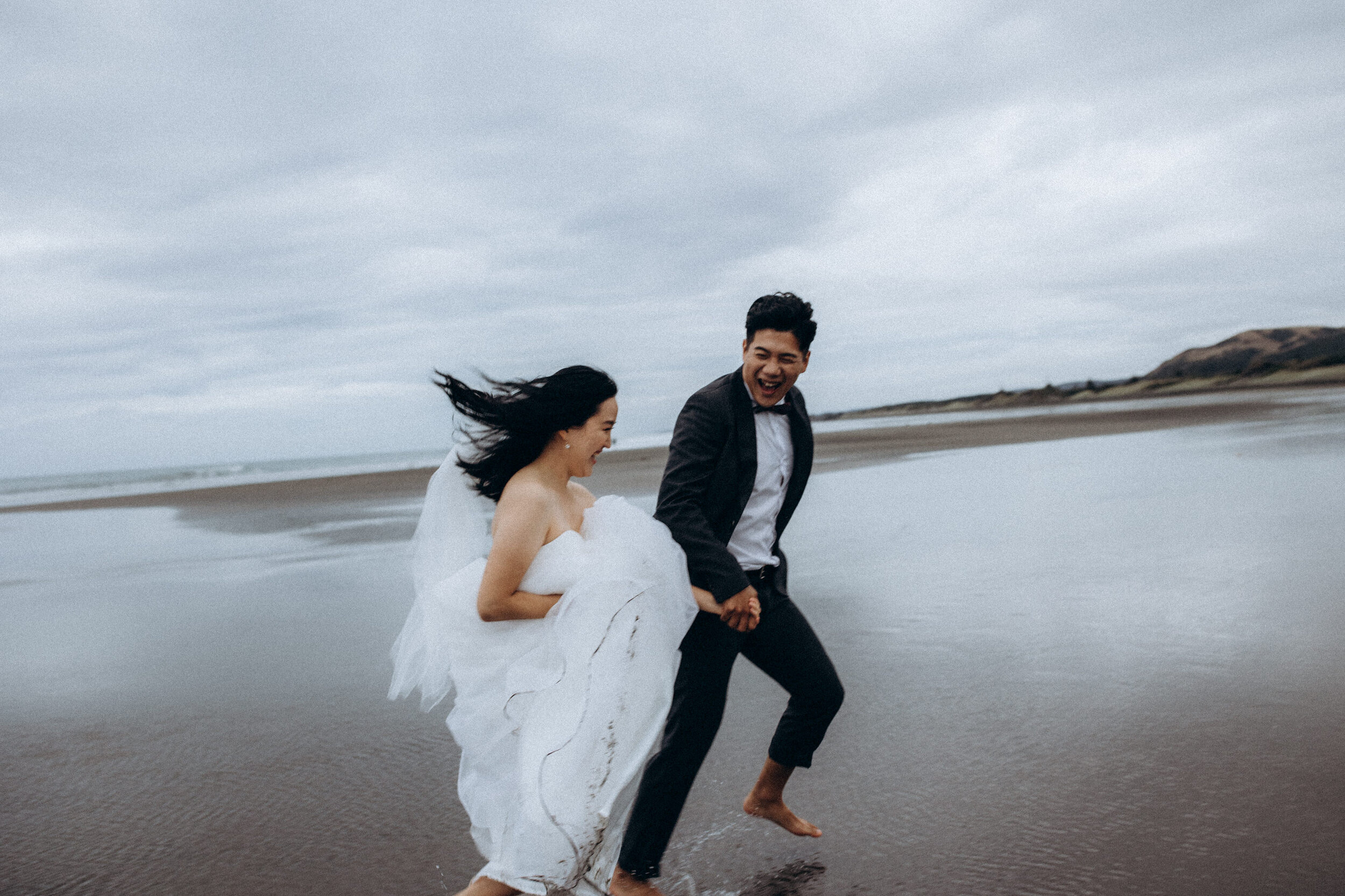 auckland wedding photographer muriwai beach korean pre wedding photos 21.jpg