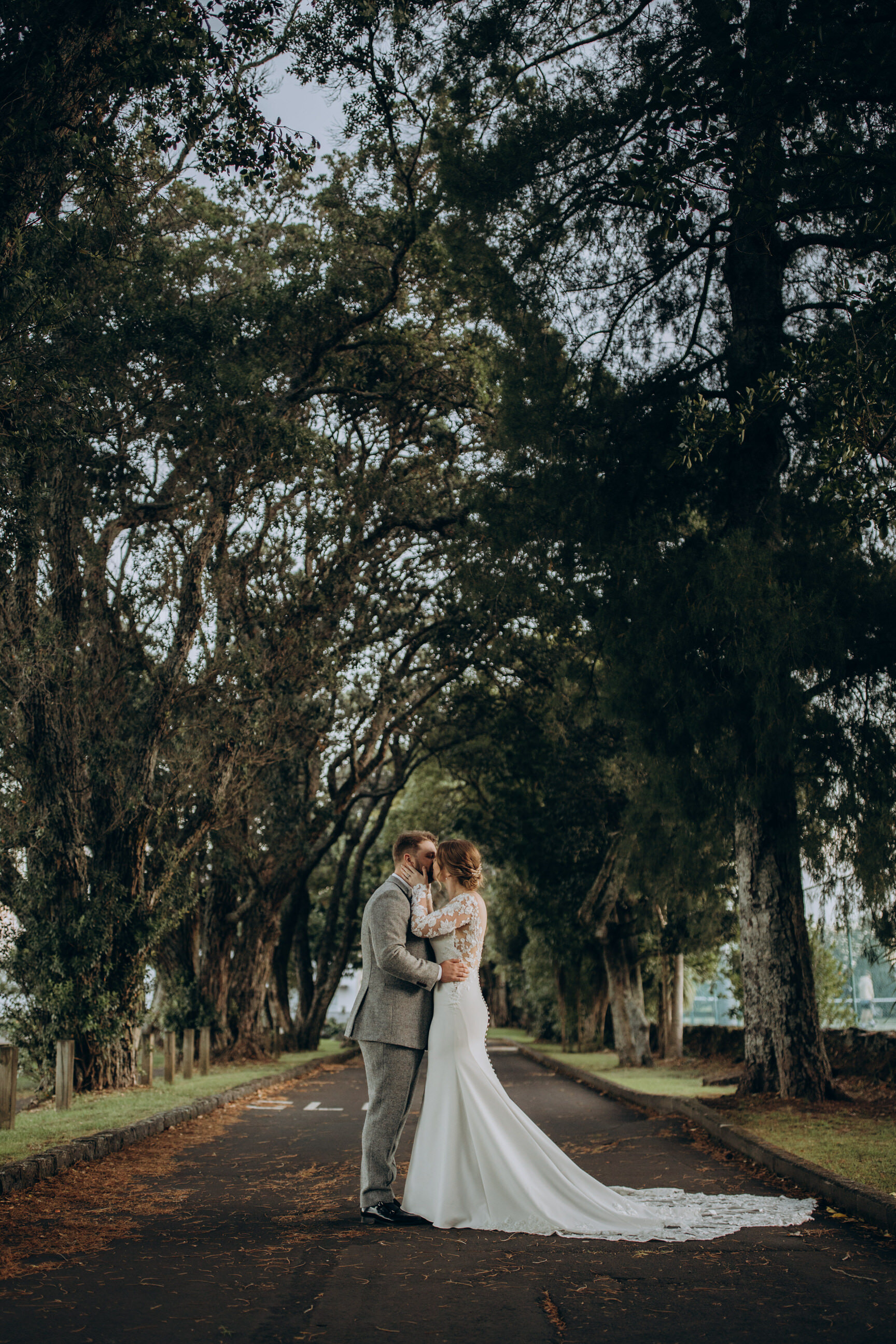 Tree tunnel wedding photos