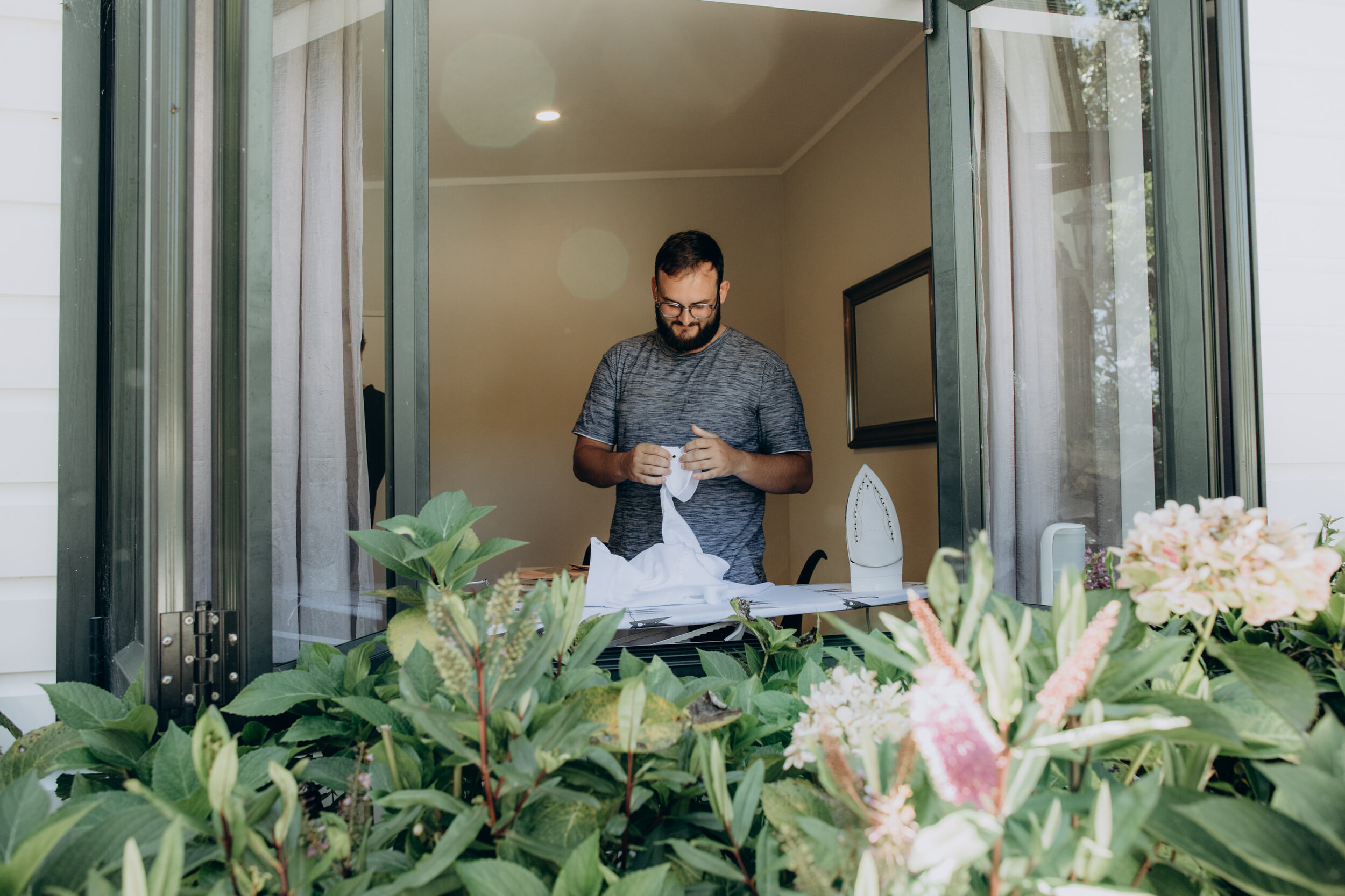 Chapel in the trees auckland wedding photographer 0.jpg