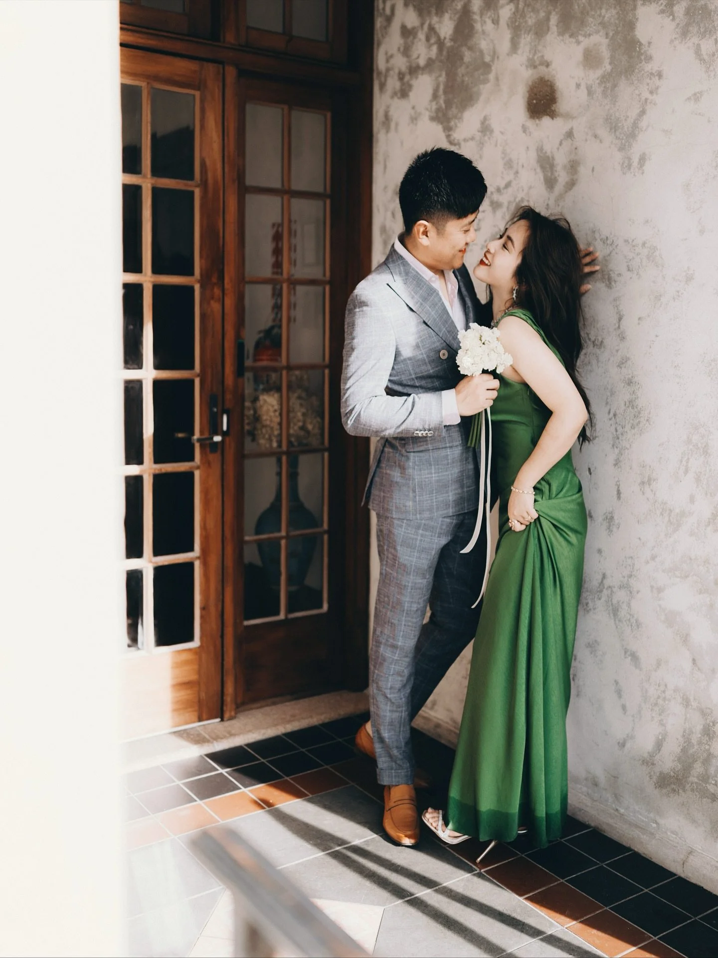 2 years in 💫 Lily &amp; Jason celebrated with photos, dinner, and a night at The Convent Hotel.
What&rsquo;s your dream anniversary plan?