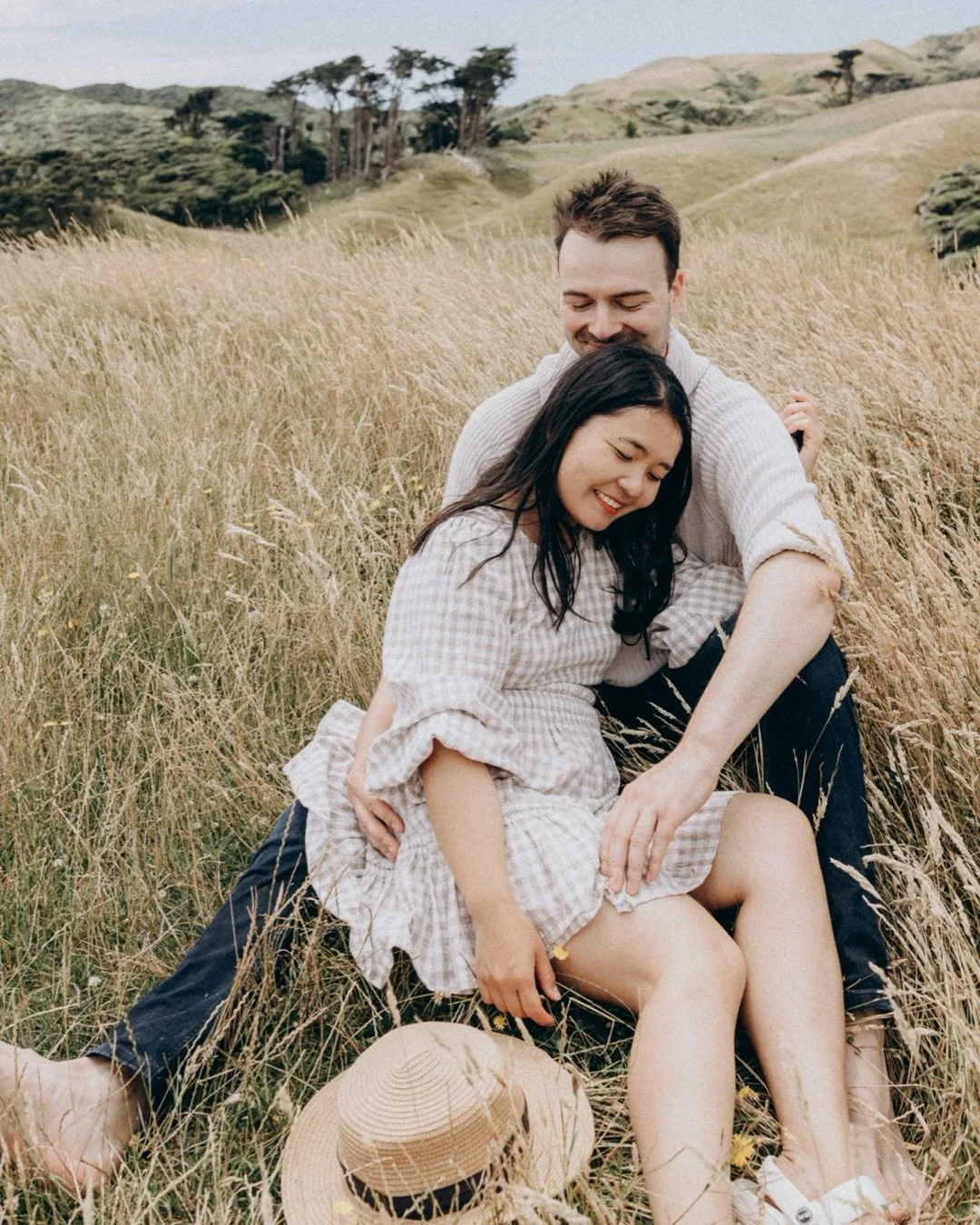 Still love looking back at these photos &mdash; feels like we&rsquo;re in our own little movie scene.
My favourite moment from our South Island trip.
He picked the spot, carried the tripod &mdash; all I had to do was hold his hand and smile.