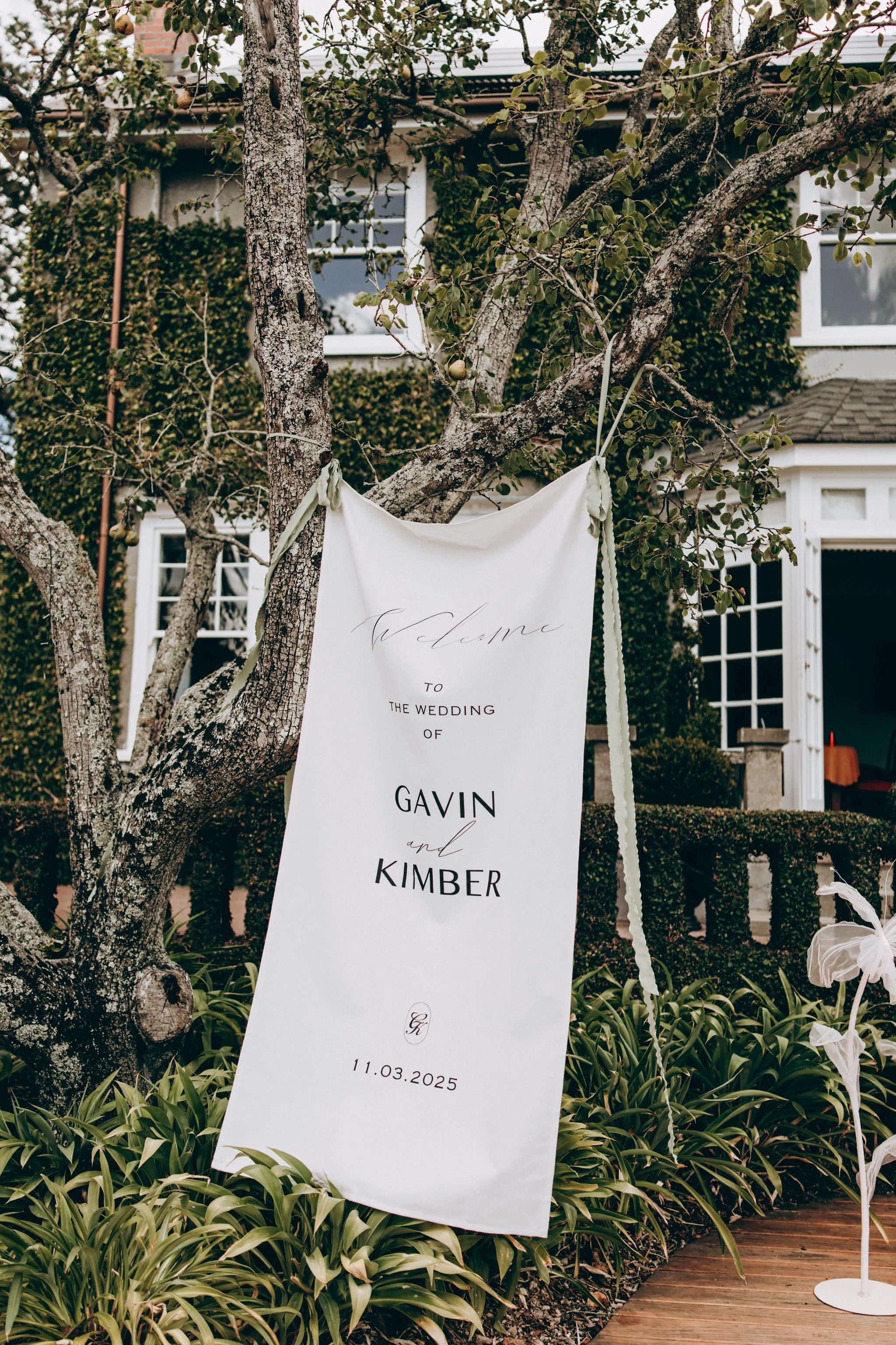 The McCallum Residence Auckland Wedding 17.jpg