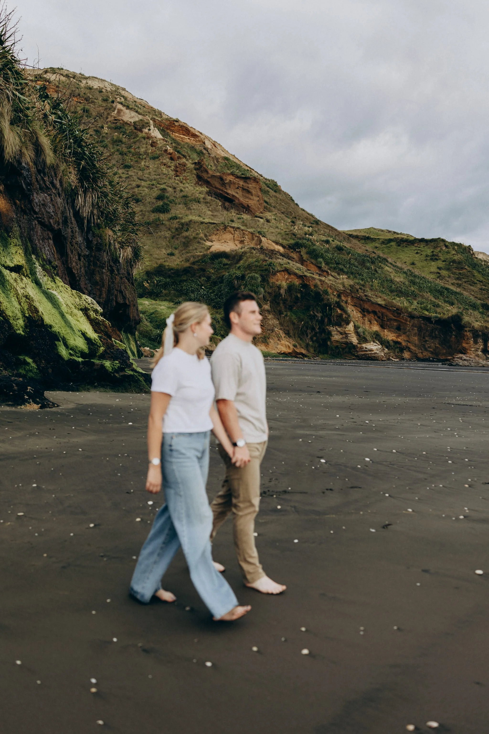 Auckland Karioitahi Beach 11.jpg