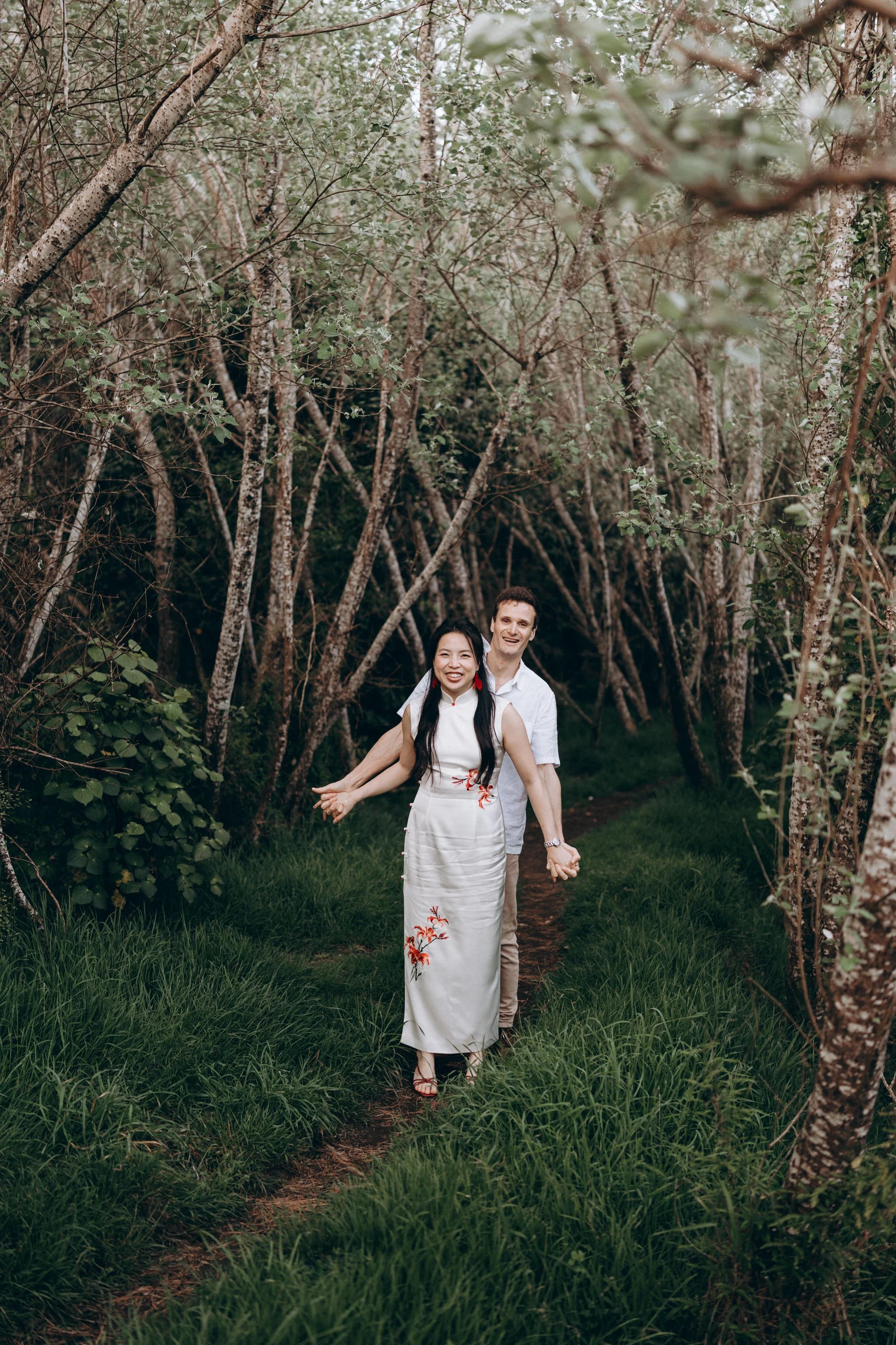 Auckland muriwai beach engagement photos Ting and Felix 7.jpg