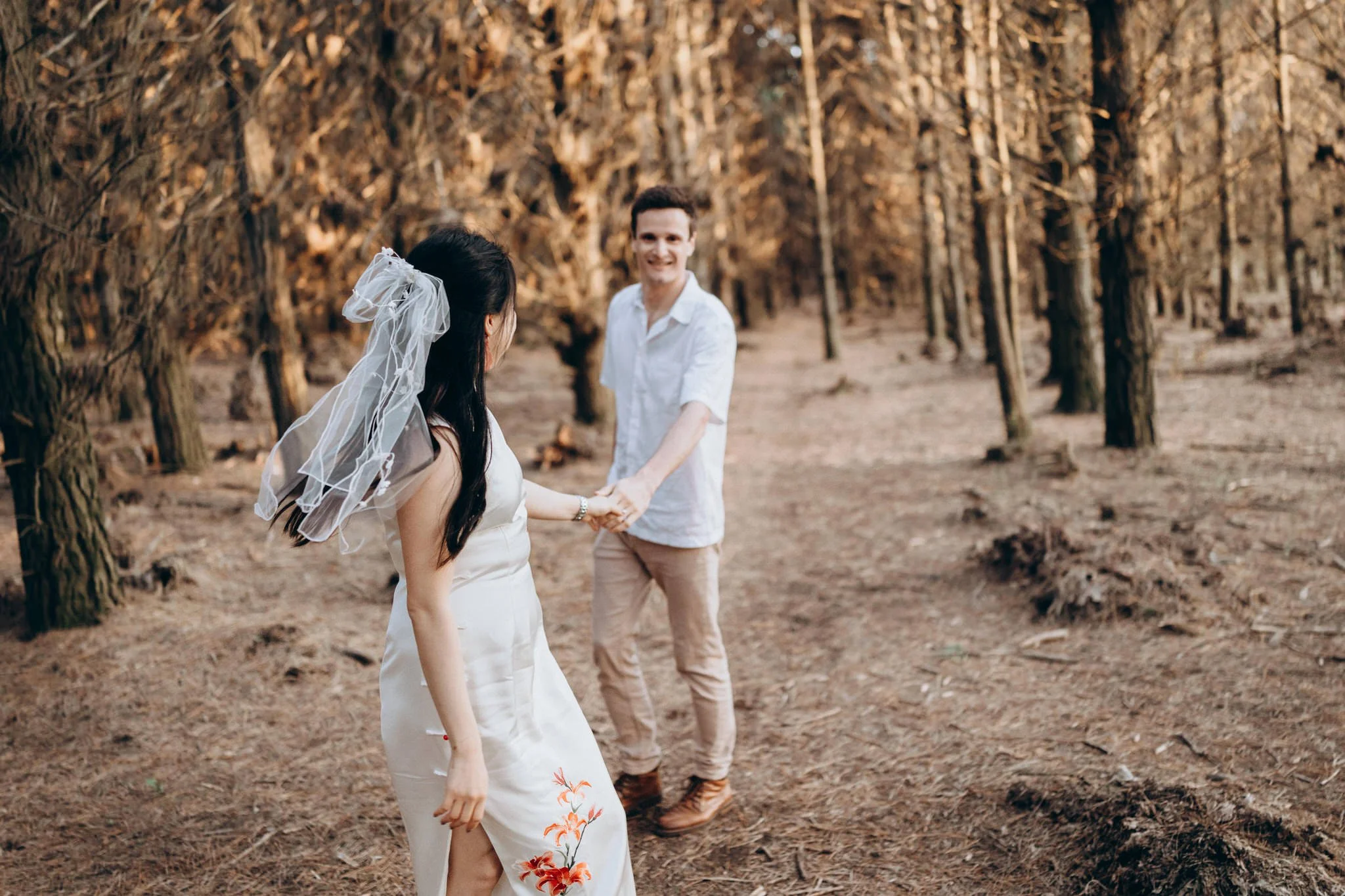 Auckland muriwai beach engagement photos Ting and Felix 21.jpg