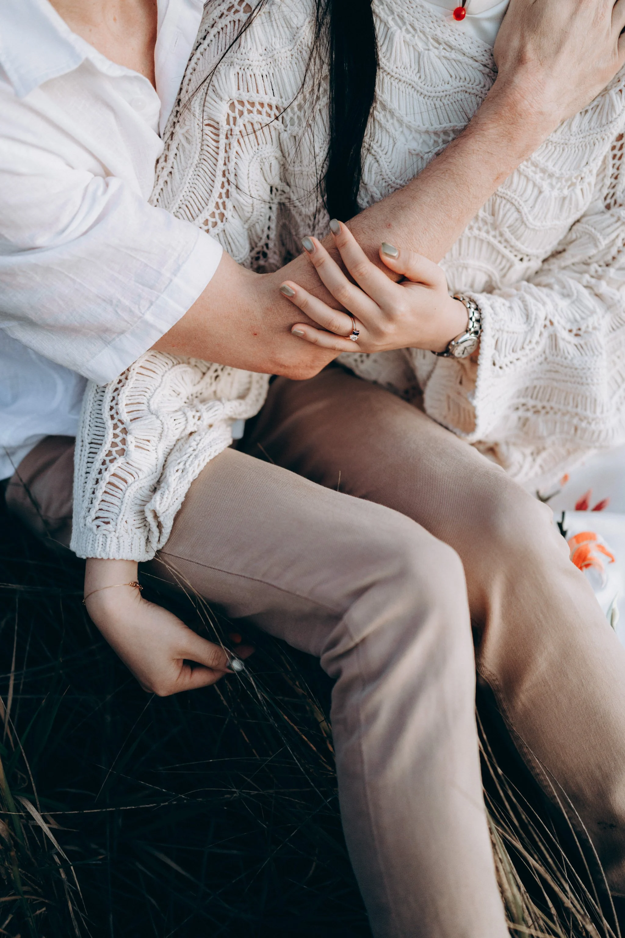 Auckland muriwai beach engagement photos Ting and Felix 41.jpg