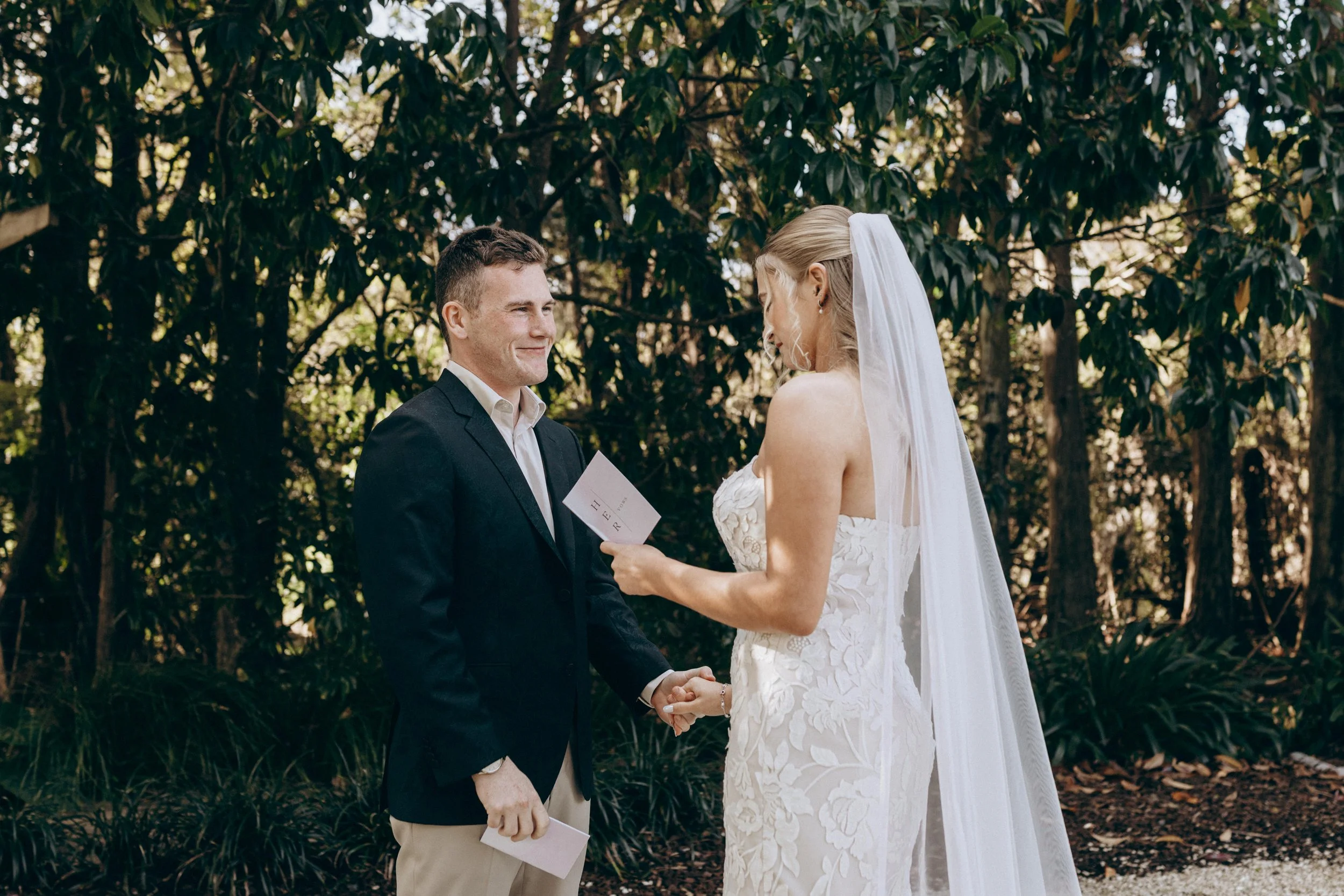 Kumeu Valley Estate auckland wedding 16.jpg
