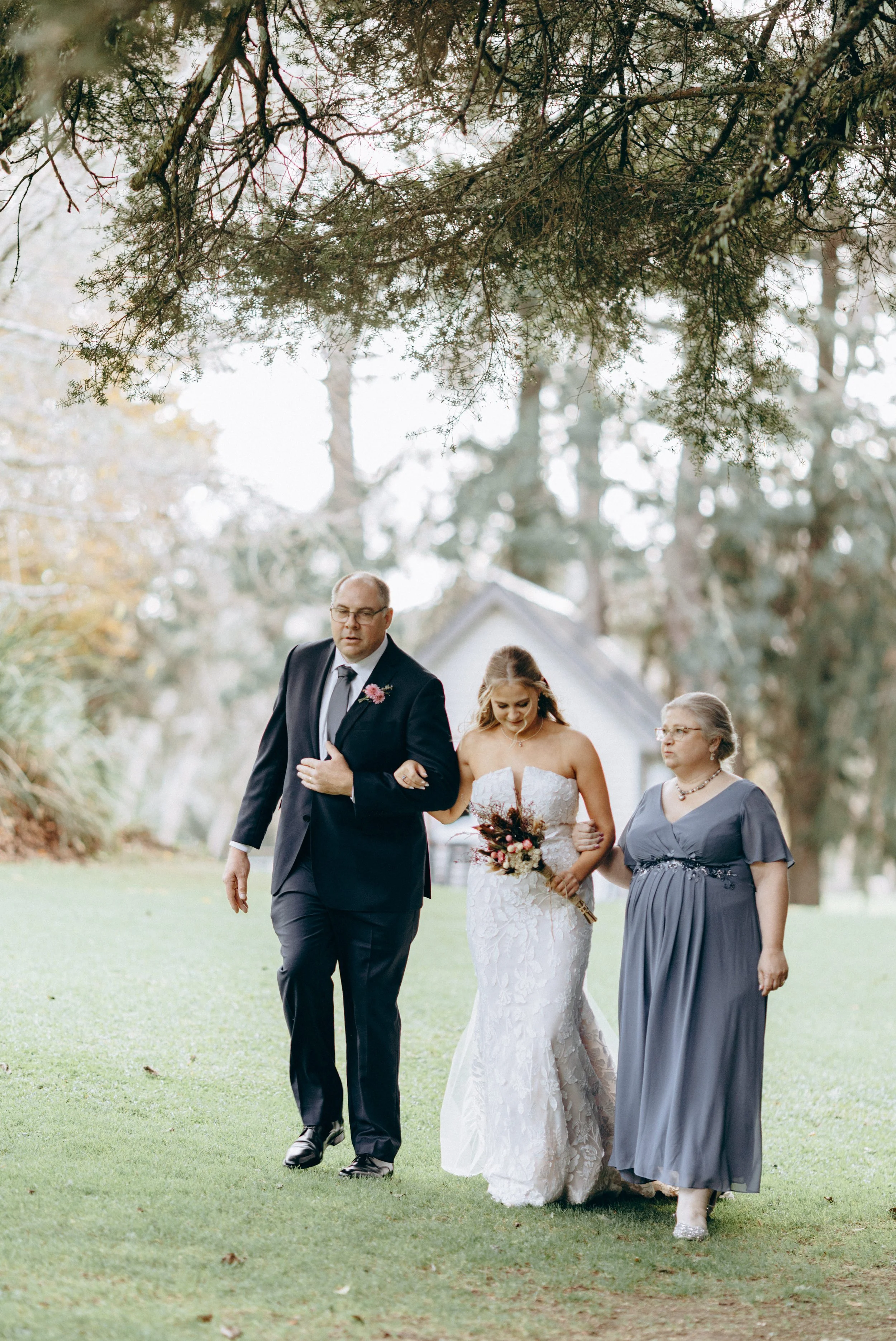 Kumeu Valley Estate auckland wedding 52.jpg