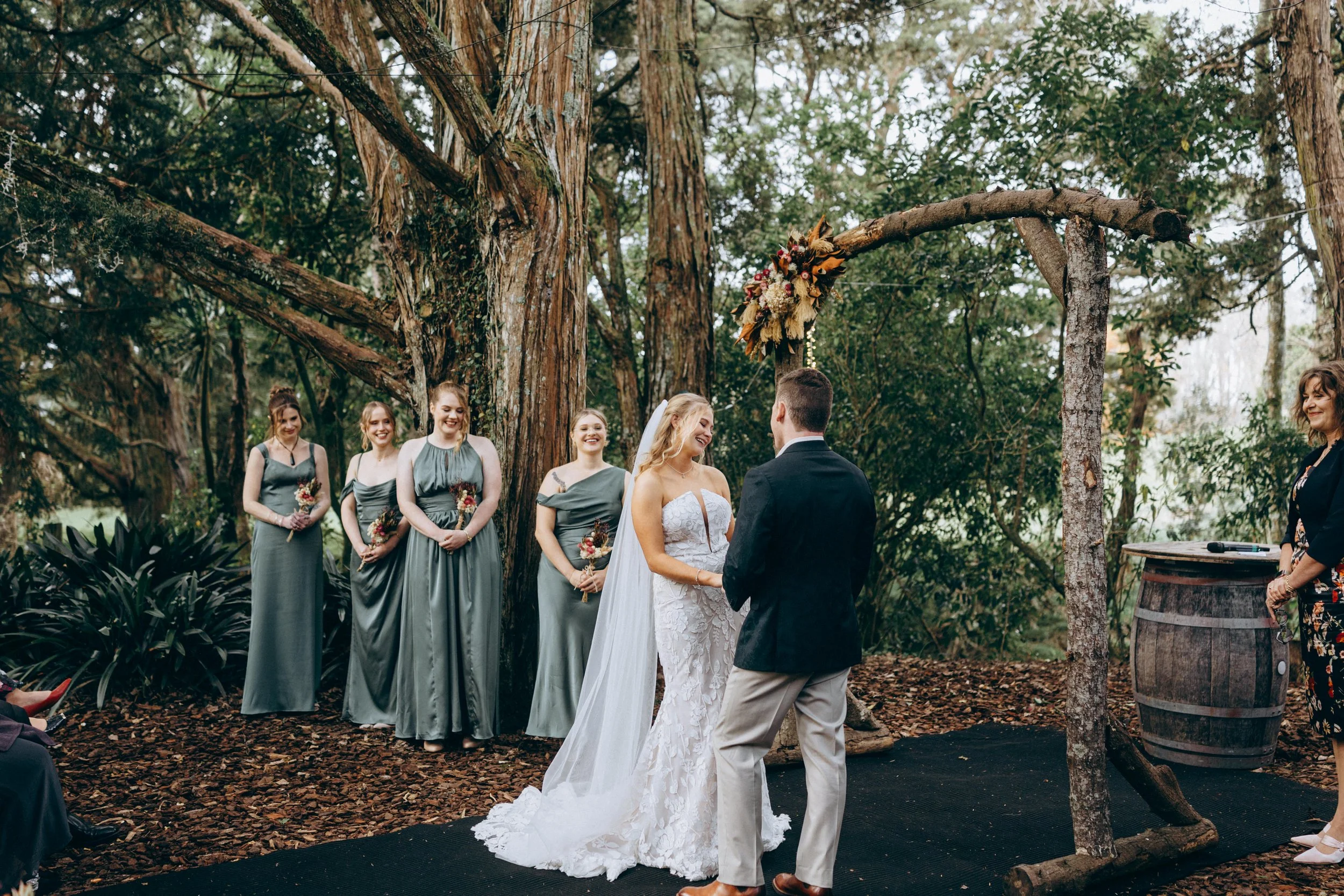Kumeu Valley Estate auckland wedding 63.jpg