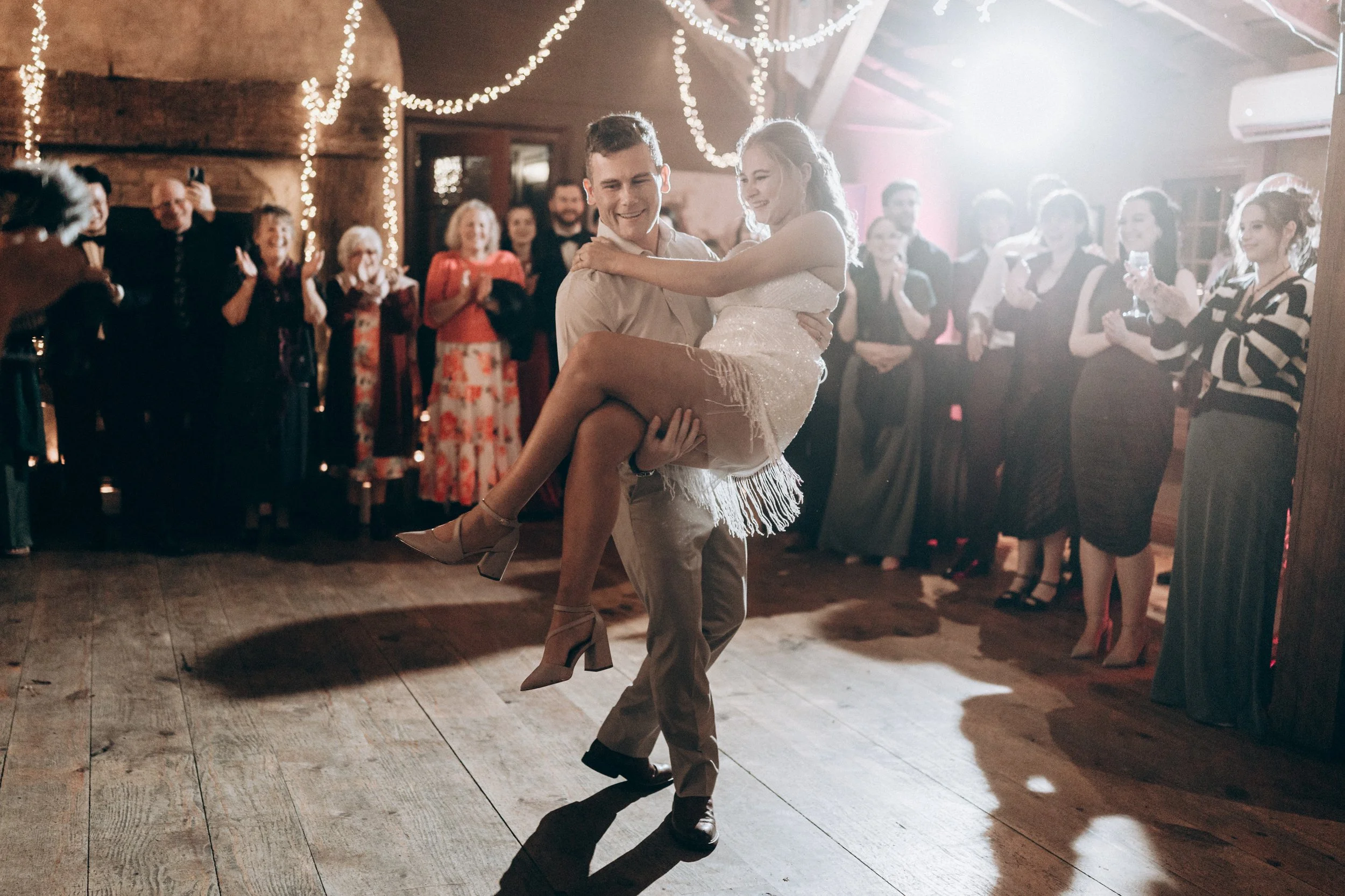 Kumeu Valley Estate auckland wedding 95.jpg