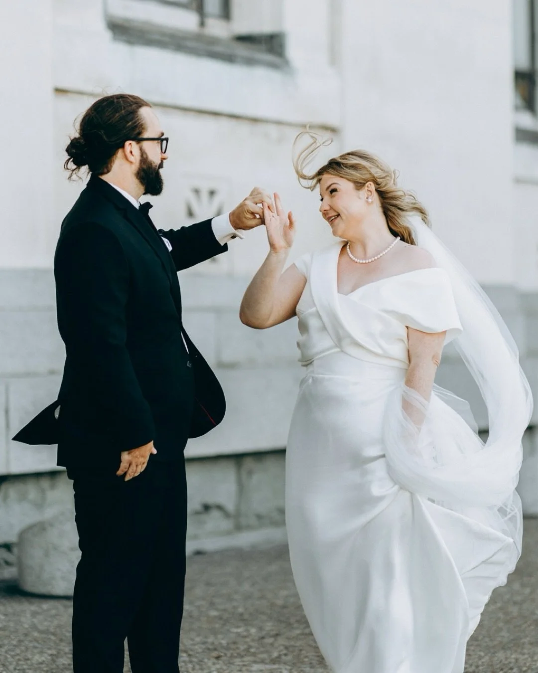 From a timeless church ceremony to a disco-filled dance floor. One wedding, two completely different vibes. Kat and Ed definitely know how to throw a party. 🪩✨