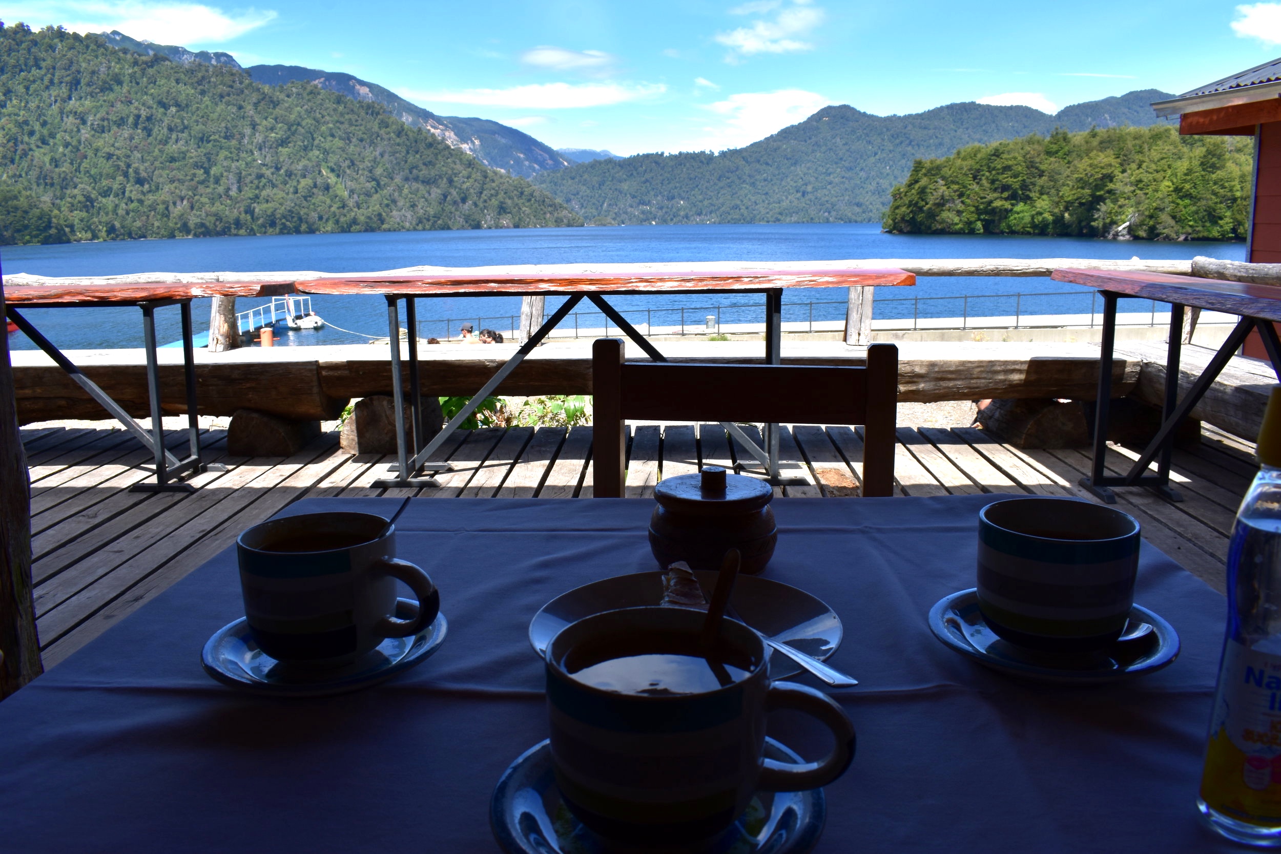 Coffee by Lago Pirehueico