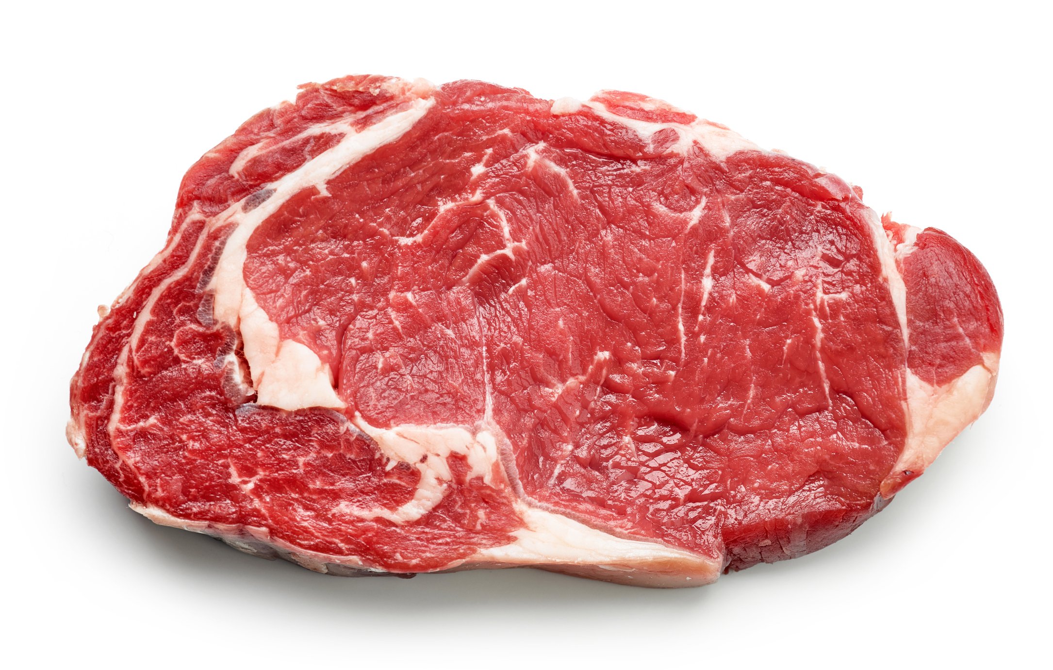 Говядина свежая купить. Мясо говядина. Свежее мясо говядина. Кусок мяса говядина. Говядина на белом фоне.