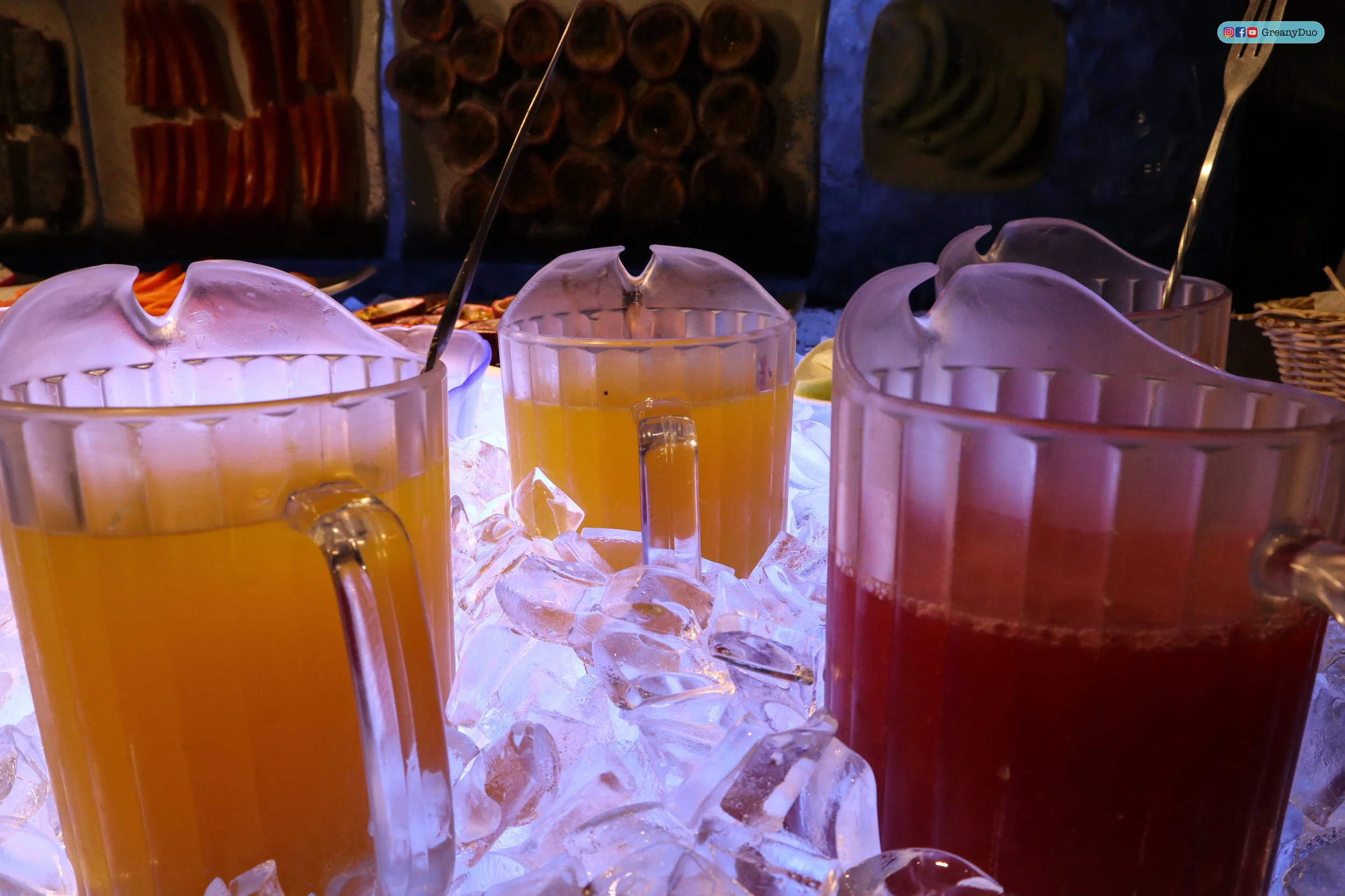 fresh juice at บุฟเฟ่ต์ชาบูไต้หวันที่ Hakkai Shabu Shabu ซีเหมินติง