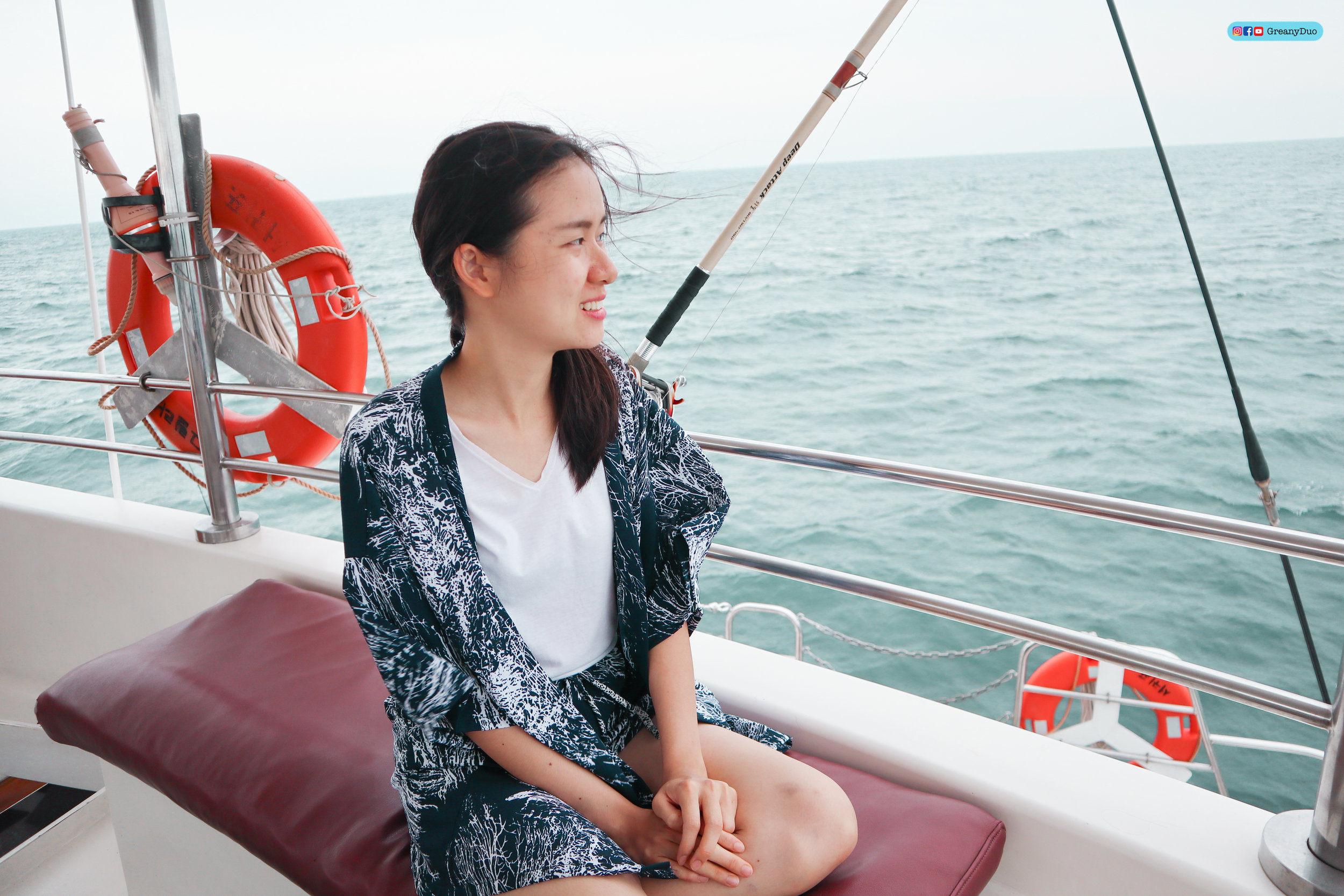 klook Jeju Yacht Sightseeing