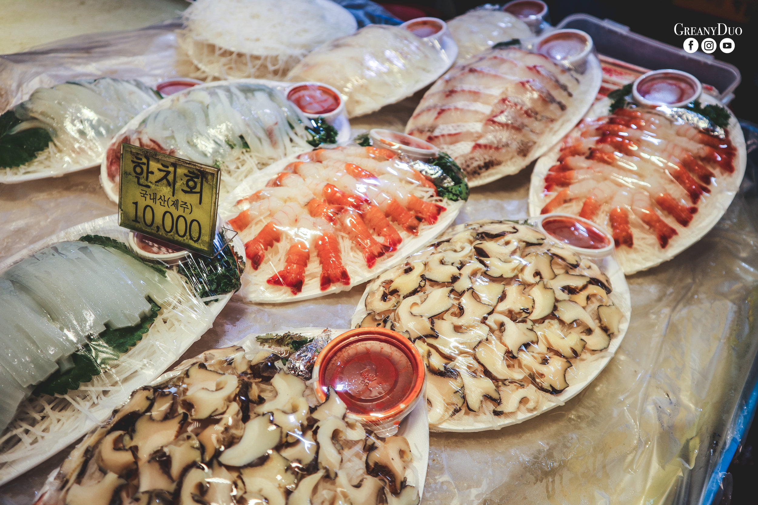 sashimi, dongmun fish market, jeju