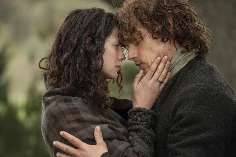Outlander Star Caitriona Balfe: "Who Knew Women Were So Horny?"