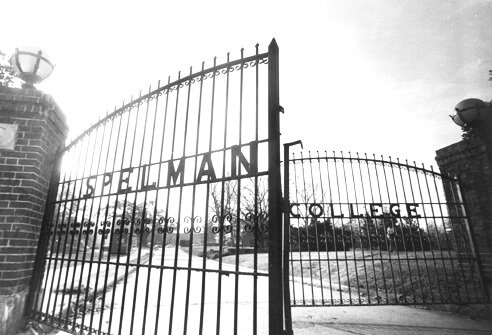 spelman+front+gate.jpg