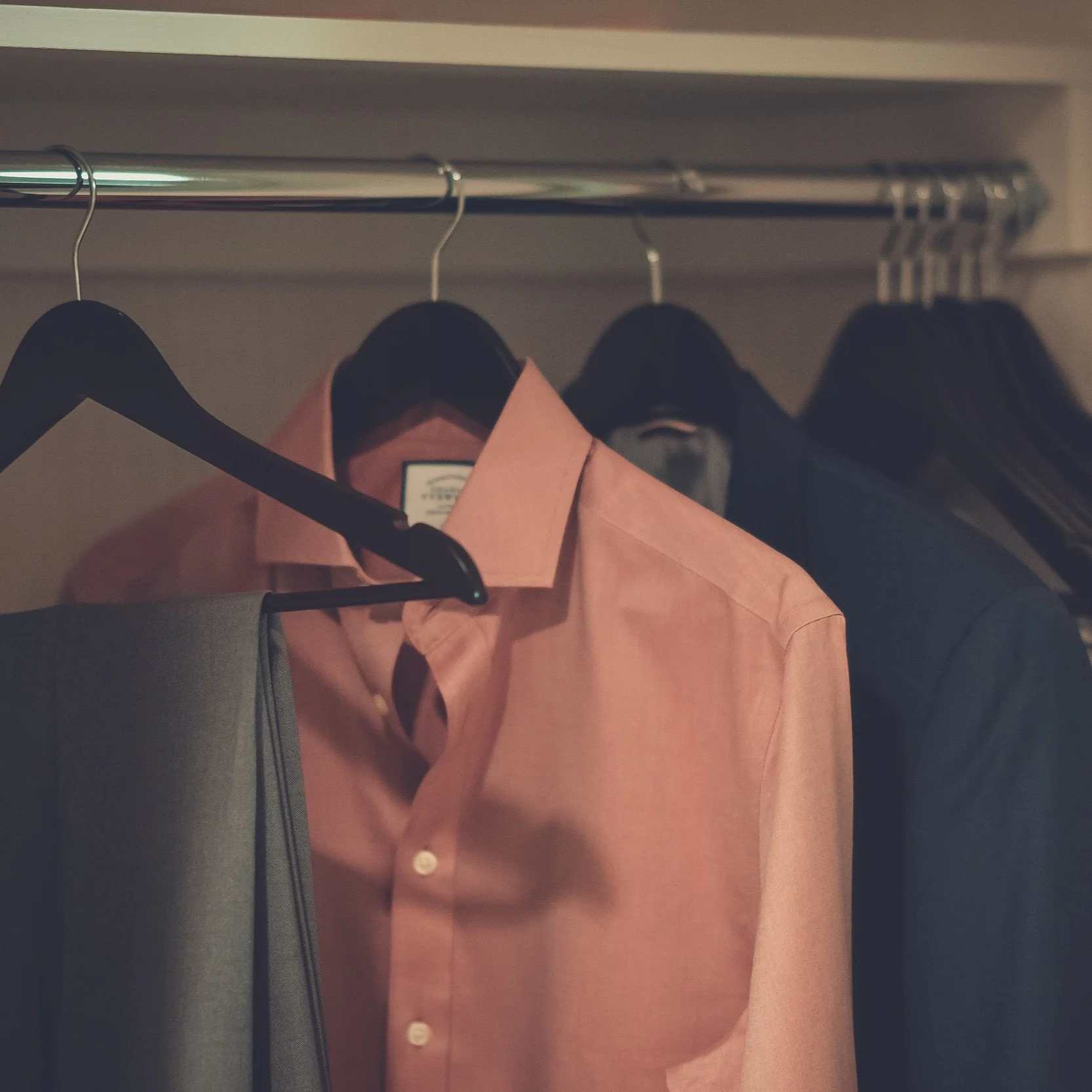 blazer-close-up-closet-1682699.jpg